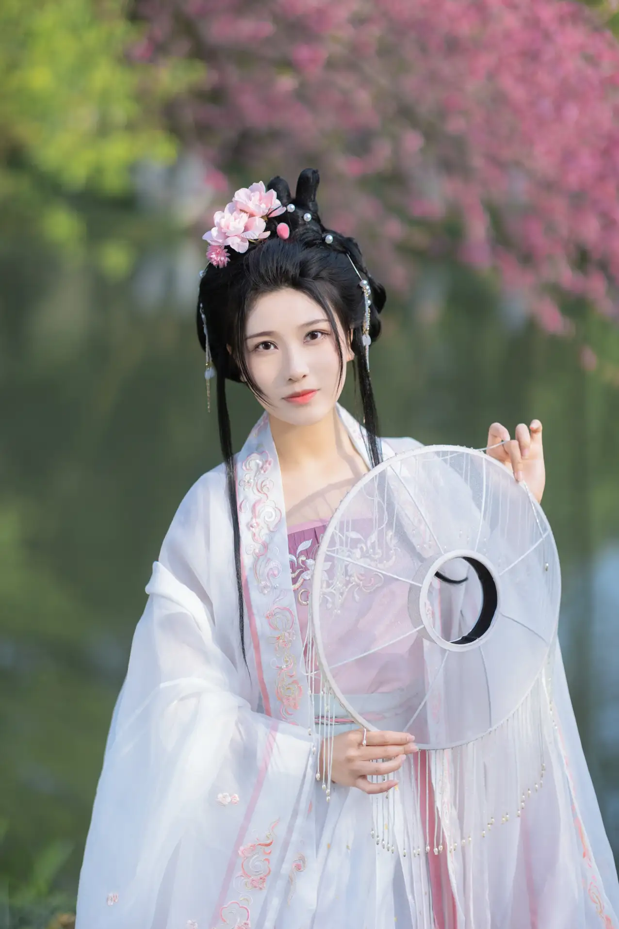 [艺图语] 2022.06.04 Vol.1077 – 花间 阿銧#[34P]-5