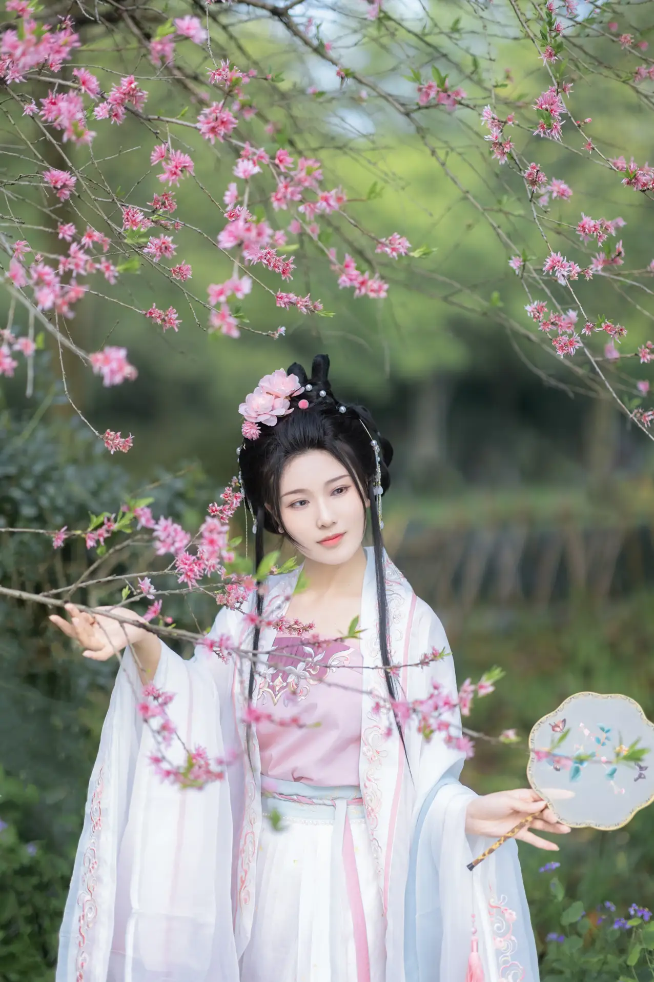 [艺图语] 2022.06.04 Vol.1077 – 花间 阿銧#[34P]-8