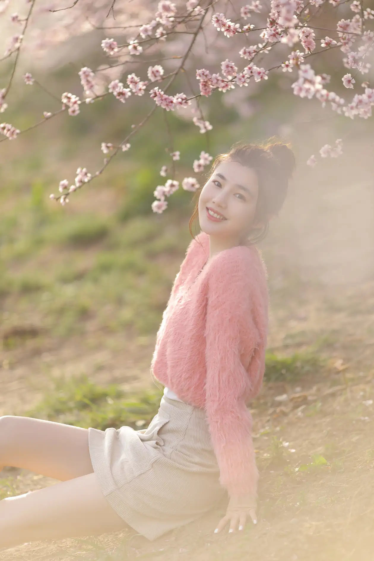 [艺图语] 2022.06.23 Vol.1264 – 粉色浪漫 凡凡#[24P]-10