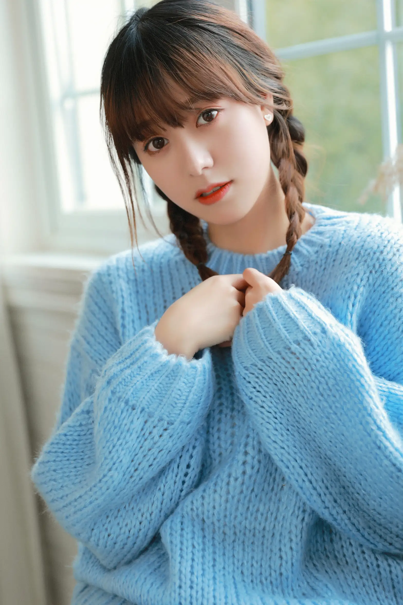 [艺图语] 2022.06.14 Vol.1182 – 坠入这蓝色里 牛泽萌#[20P]-1
