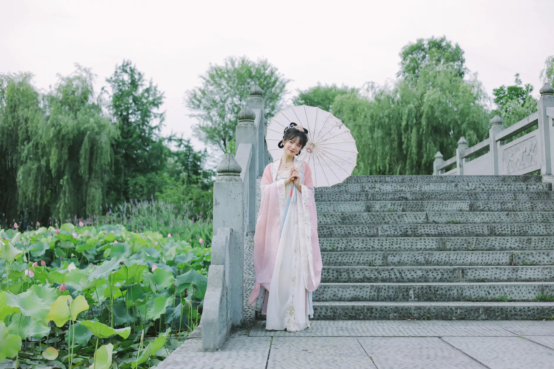 [艺图语] 2022.07.28 Vol.1560 – 粉色娇嫩 一只阿梦崽#[41P]-10