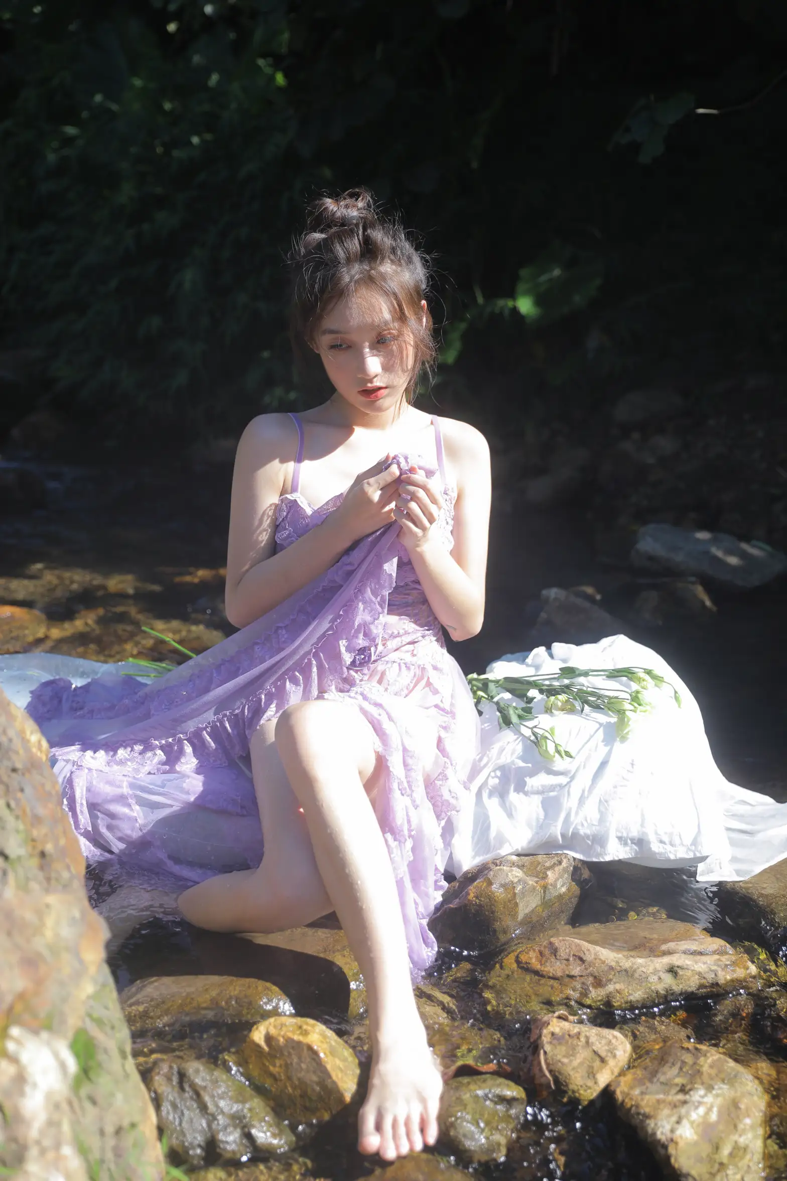[艺图语] 2022.09.06 Vol.1887 – 小溪水写真 栗子#[21P]-9