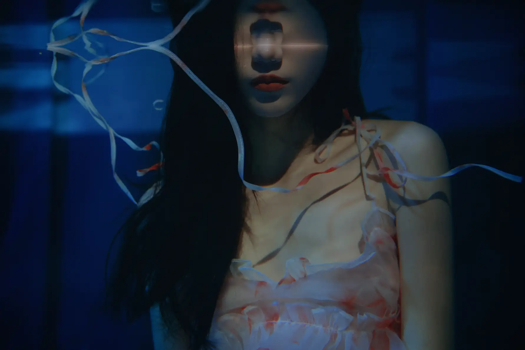 [艺图语] 2022.08.27 Vol.1806 – 有人喜欢蓝 阿万#[45P]-3
