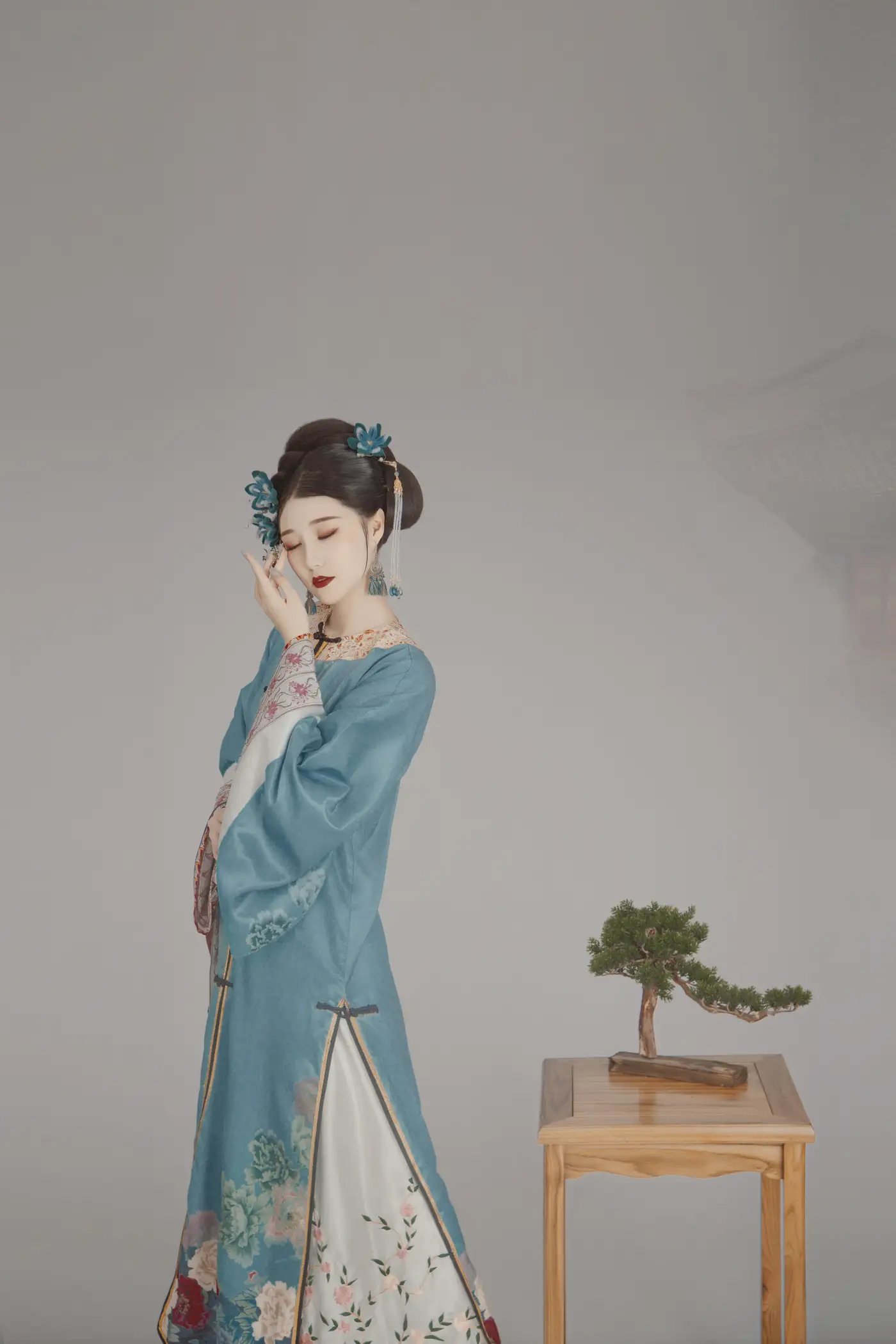 [艺图语] 2022.01.21 Vol.691 – 云鬓翠 娜宝#[22P]-1