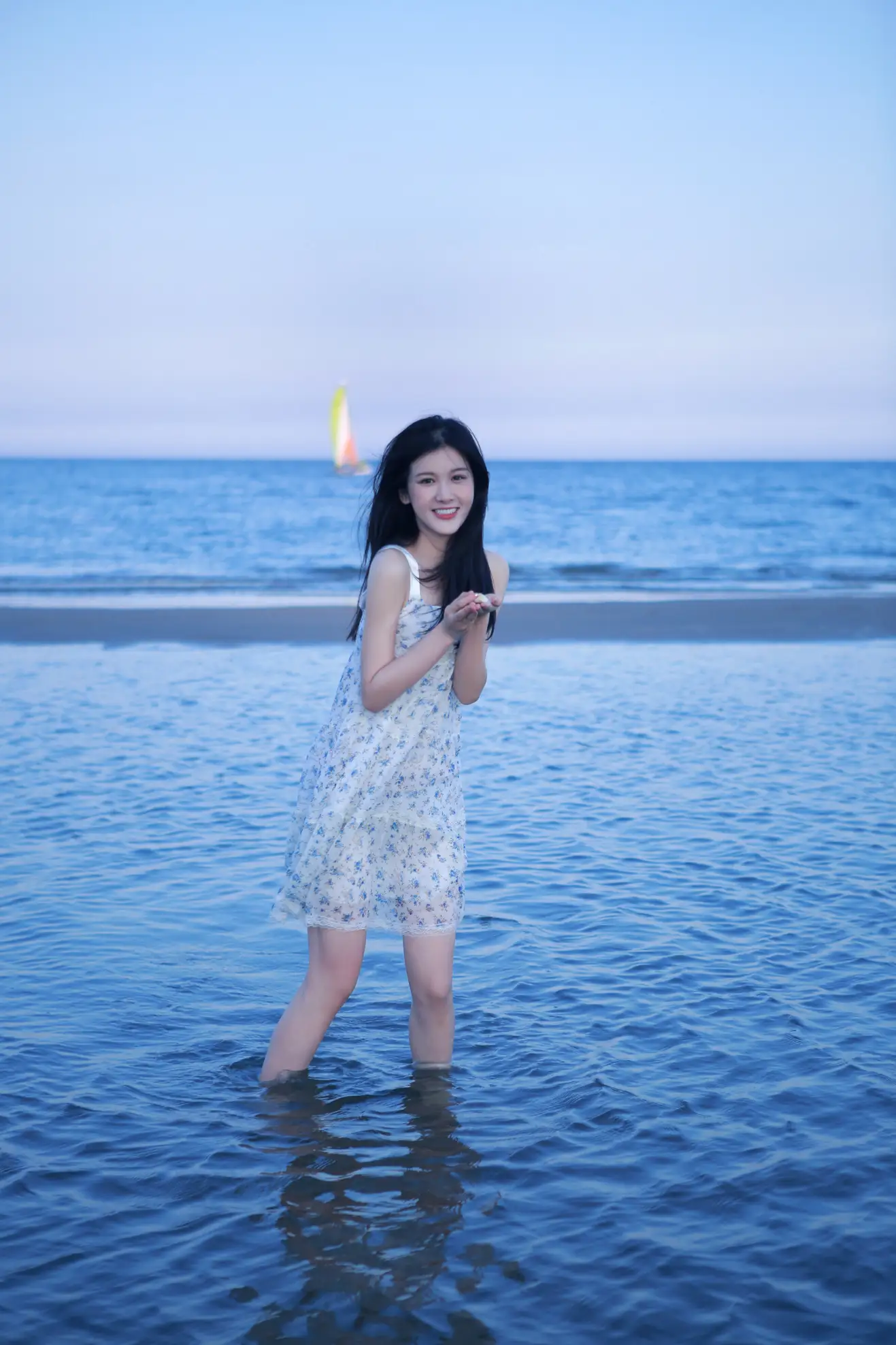 [艺图语] 2022.05.15 Vol.890 – 很靠近海 尚雨茜Momooly#[26P]-6