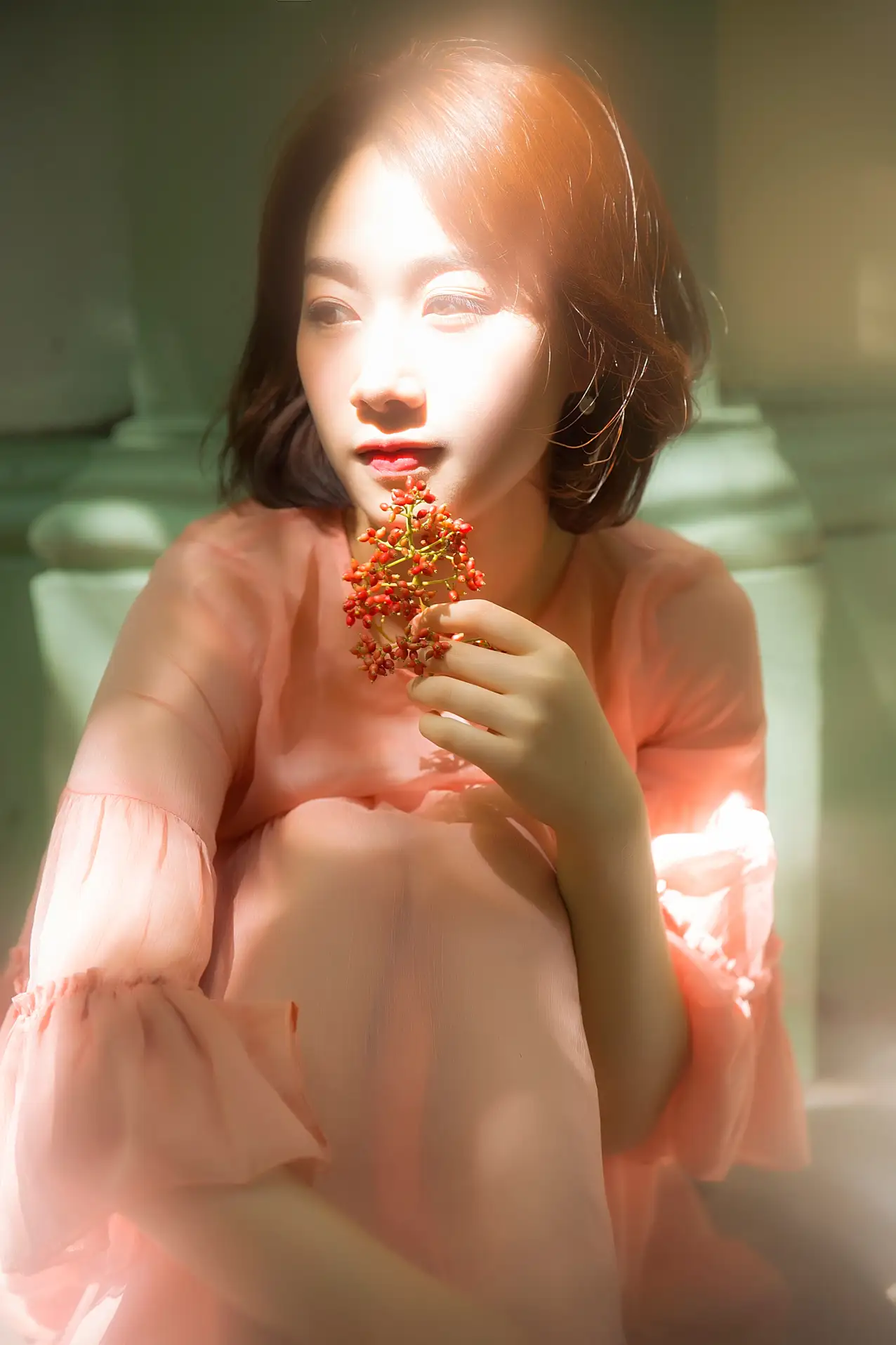 [艺图语] 2022.06.18 Vol.1221 – 原来有些女生真的会发光 赵婧祎zHAoJinGyI#[21P]-1