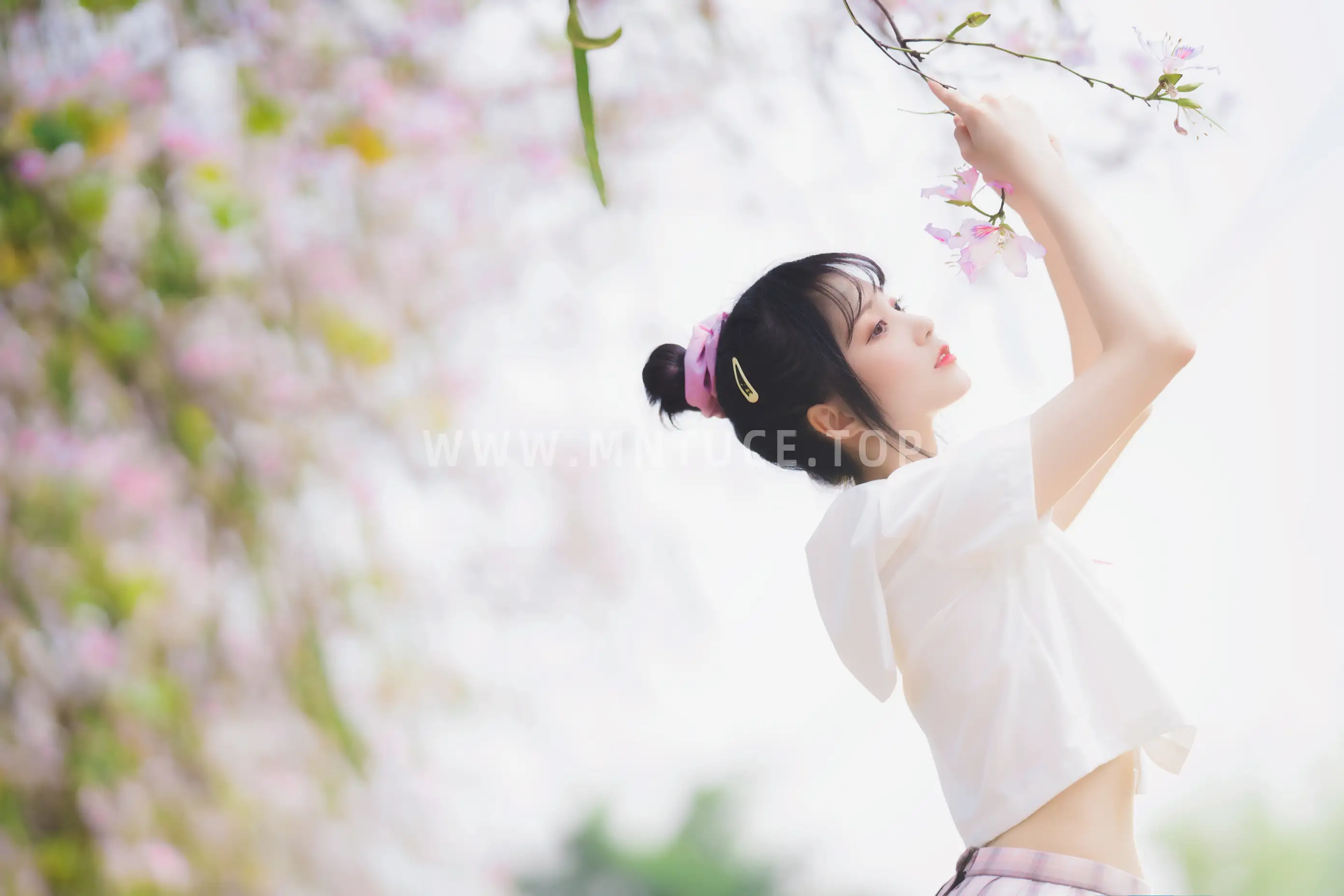 [艺图语] 2022.06.21 Vol.1244 – 花与少女 思涼poi#[35P]-9