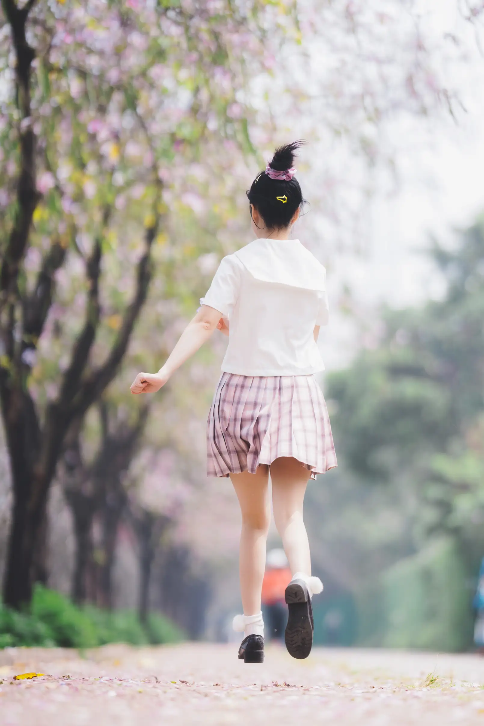 [艺图语] 2022.06.21 Vol.1244 – 花与少女 思涼poi#[35P]-6