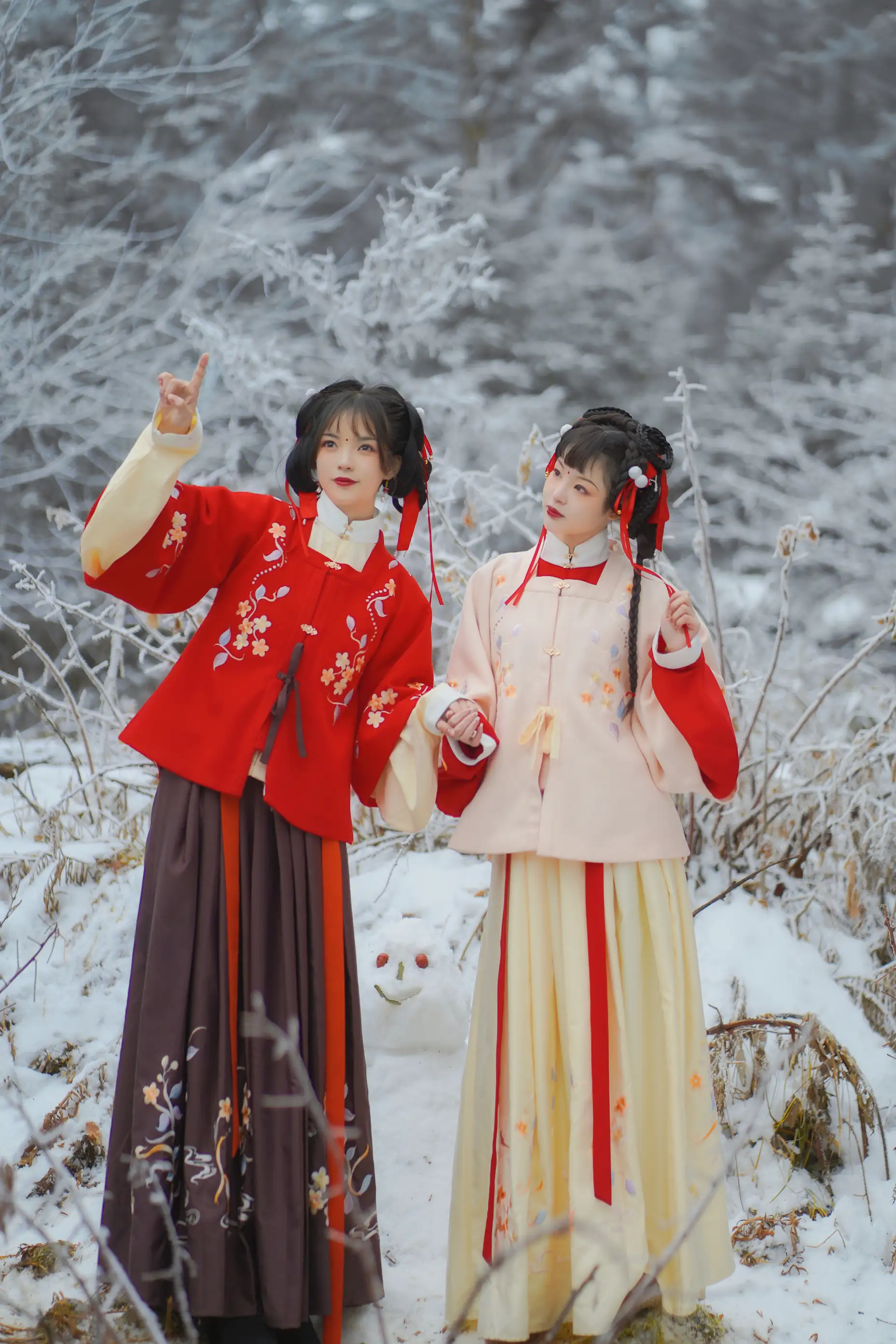 [艺图语] 2021.09.04 Vol.253 – 雪中少女 赵瑞洁_EZ#[22P]-1