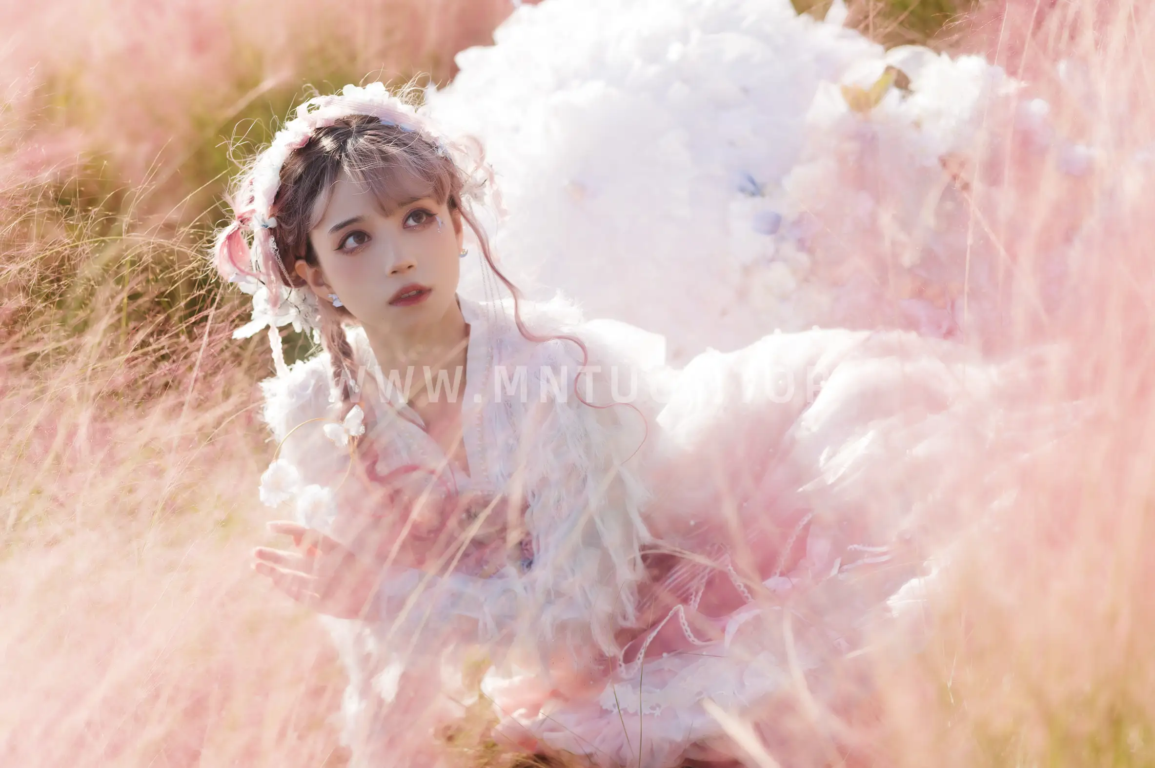 [艺图语] 2022.06.03 Vol.1068 – 粉色草海 贰加六#[22P]-4