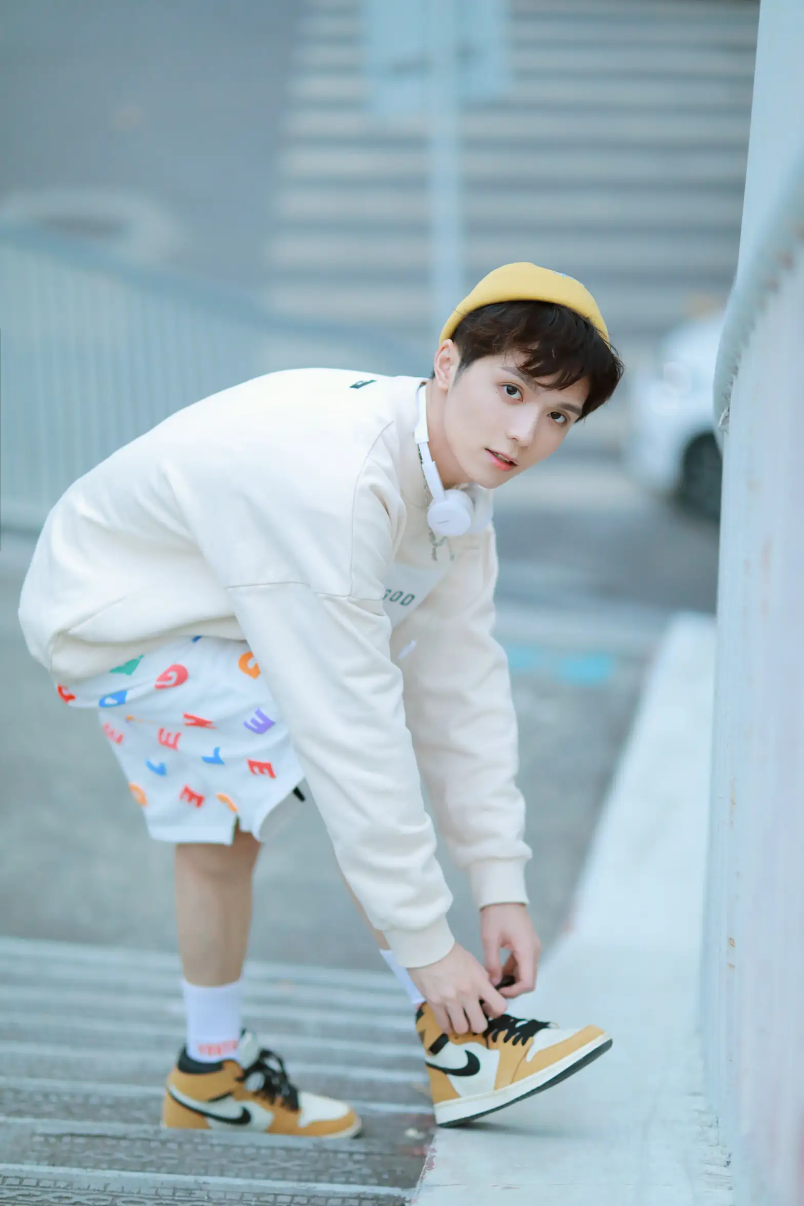 [艺图语] 2022.07.28 Vol.1566 – 小小少年 _也比大熊_#[22P]-10
