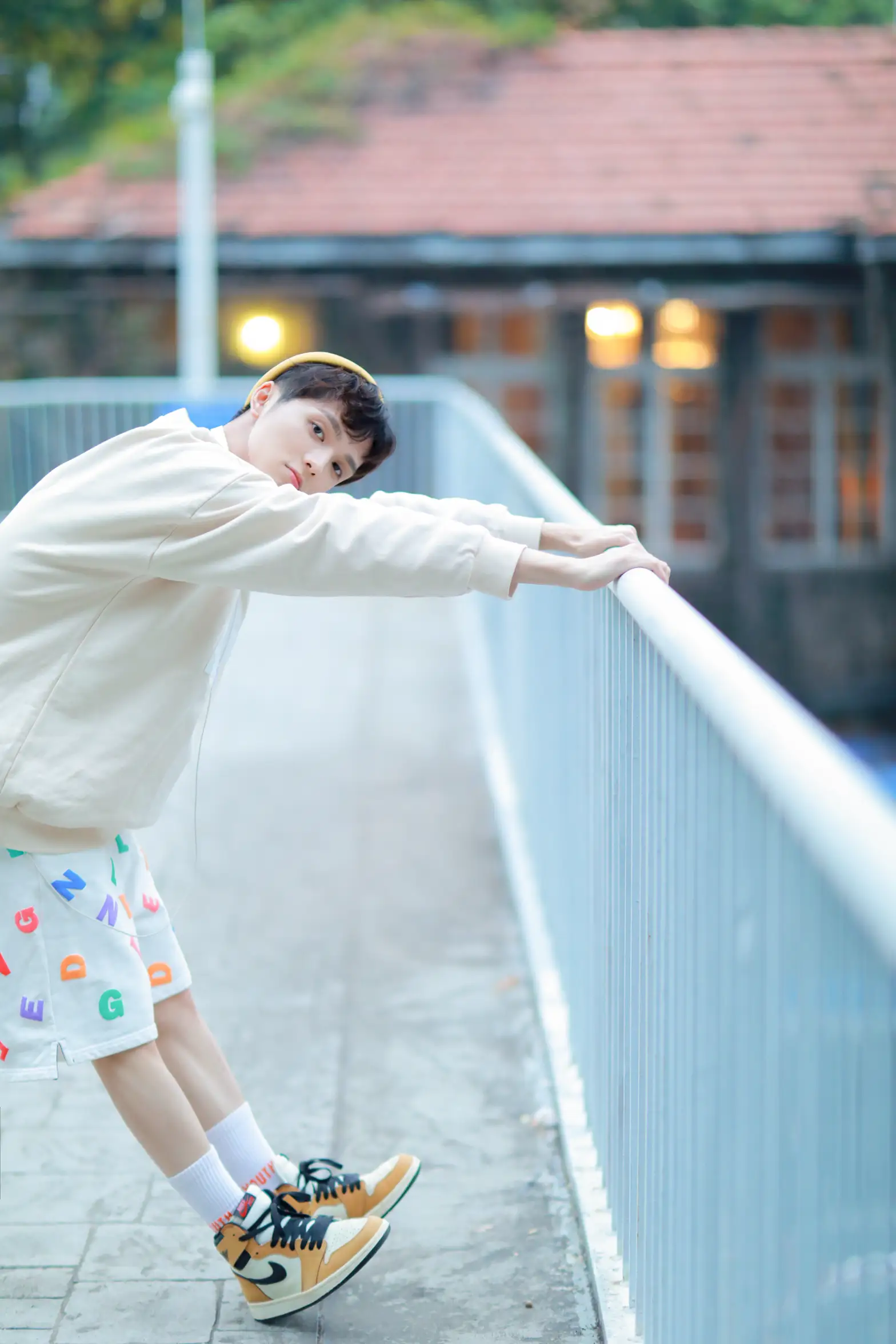 [艺图语] 2022.07.28 Vol.1566 – 小小少年 _也比大熊_#[22P]-2