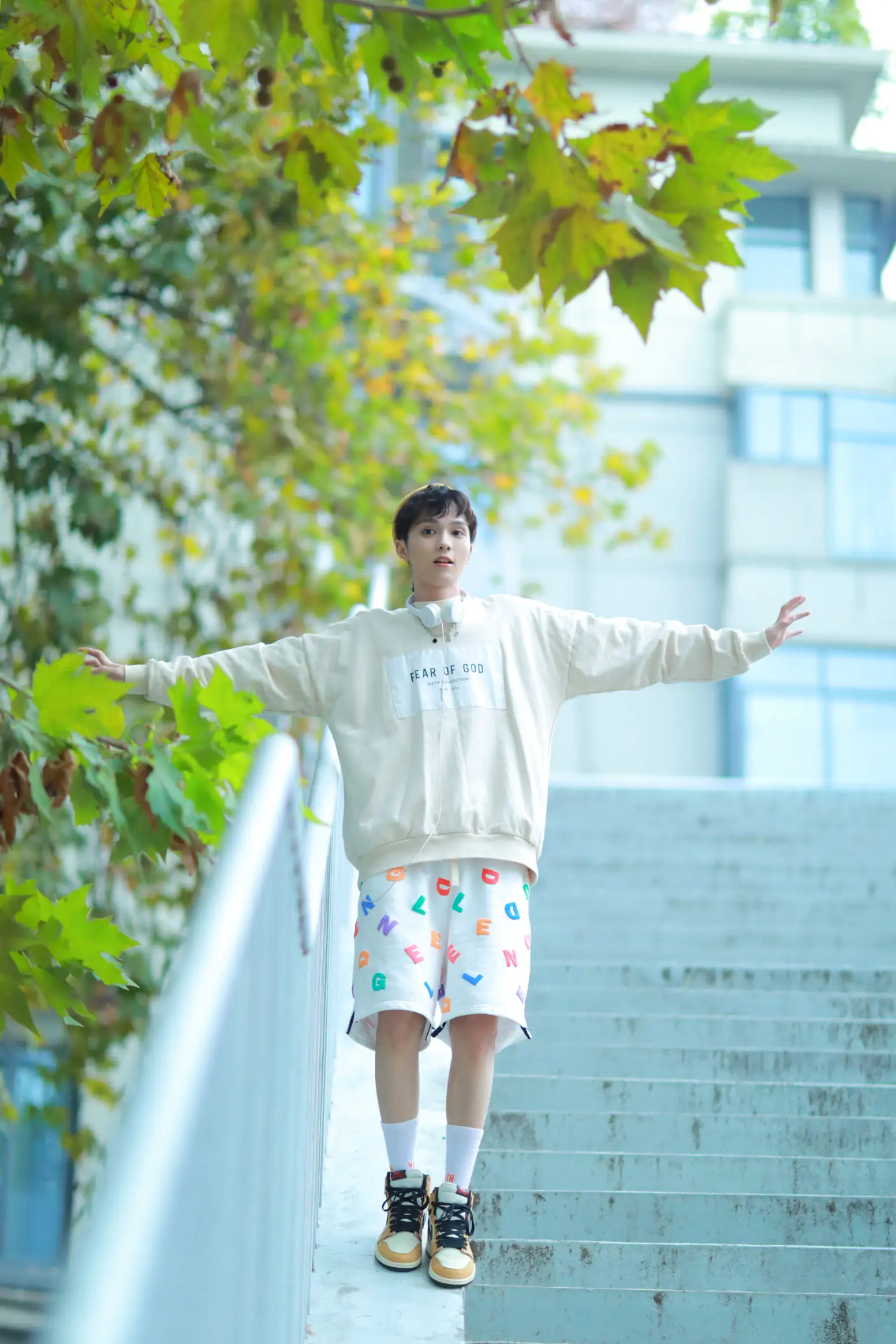 [艺图语] 2022.07.28 Vol.1566 – 小小少年 _也比大熊_#[22P]-6