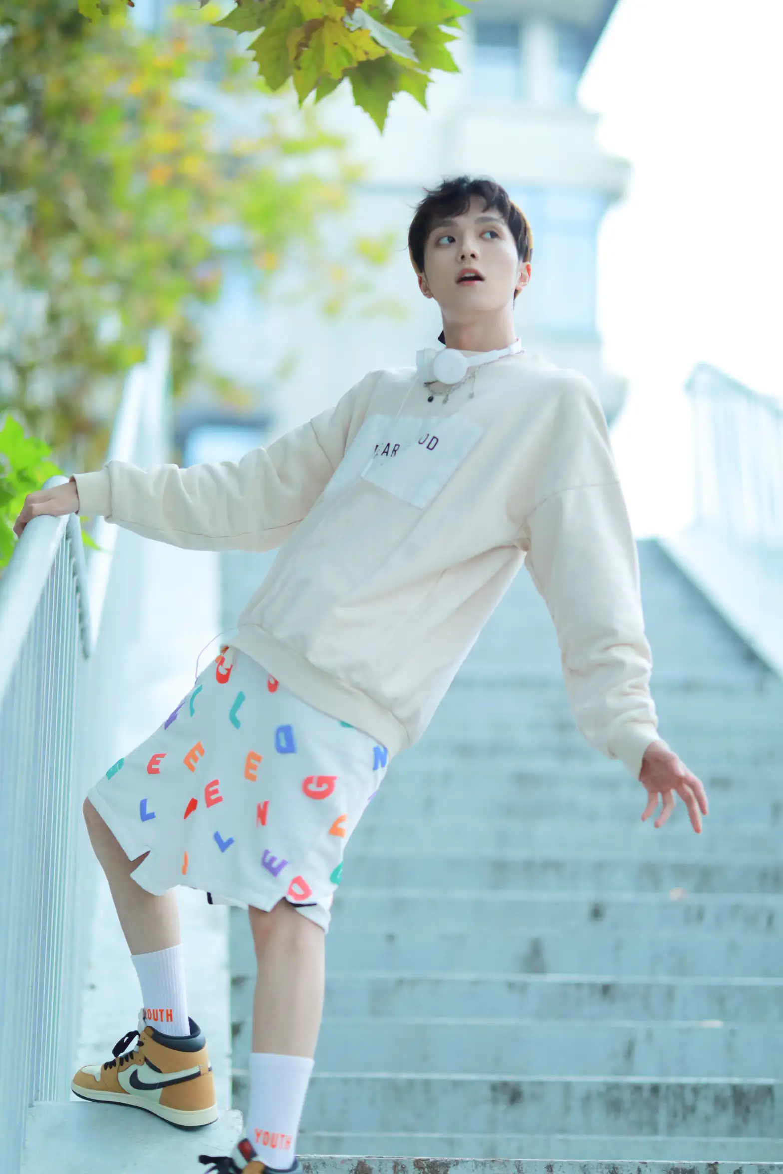 [艺图语] 2022.07.28 Vol.1566 – 小小少年 _也比大熊_#[22P]-8