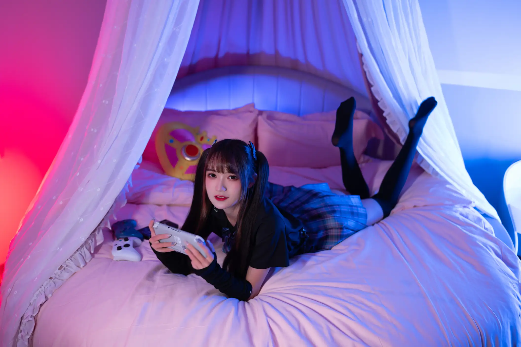 [艺图语] 2022.06.09 Vol.1123 – 电竞少女 兔子Zzz不吃胡萝卜#[22P]-7