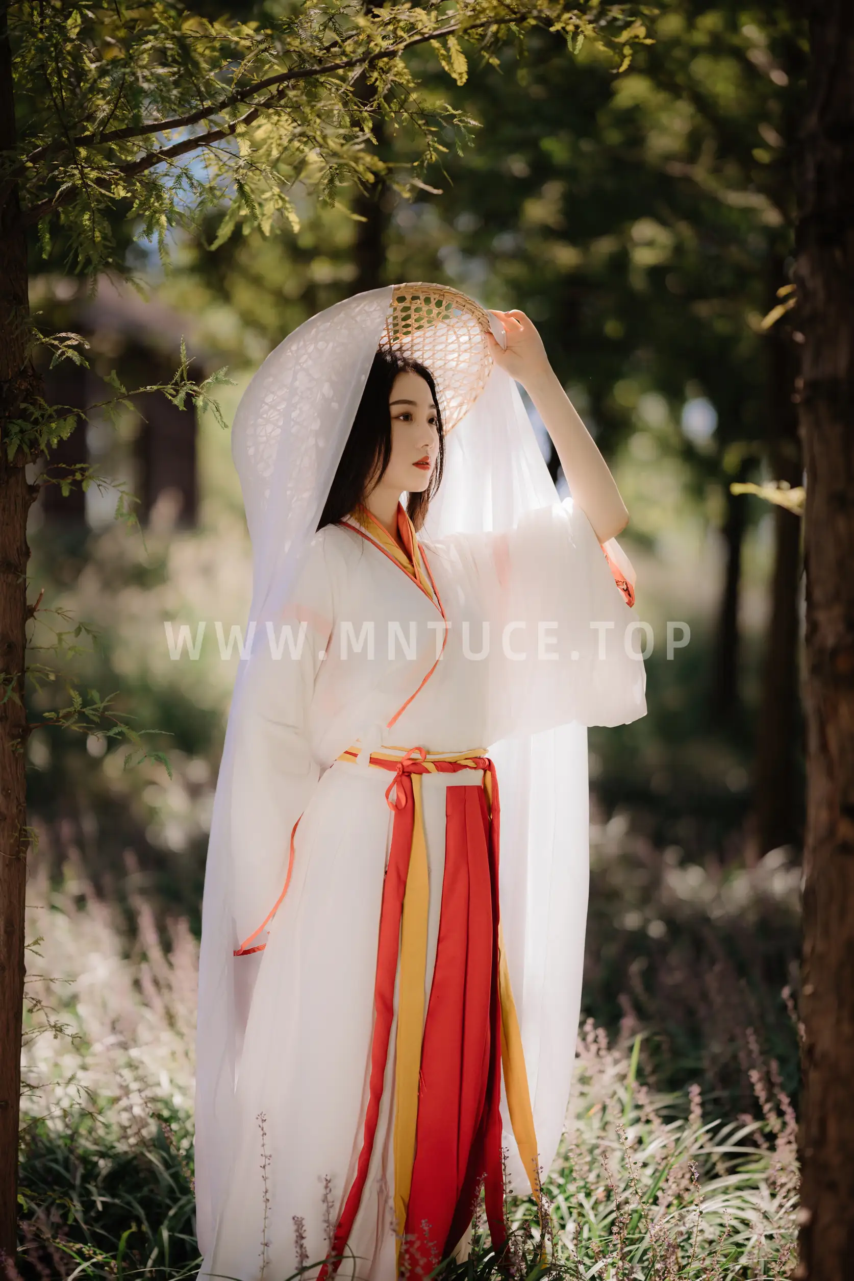 [艺图语] 2022.02.18 Vol.818 – 秋意浓 麻花#[56P]-10