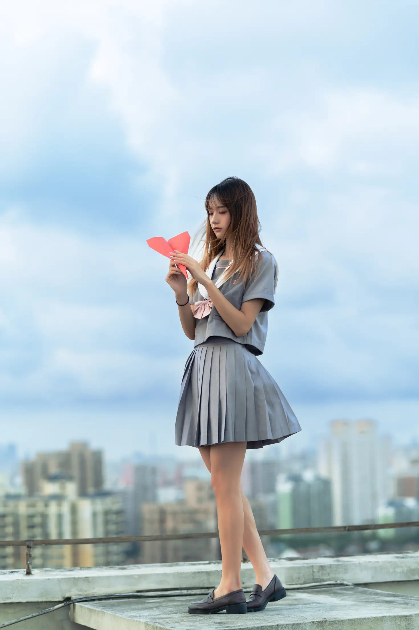 [艺图语] 2022.06.12 Vol.1161 – 天台纸飞机 兔子Zzz不吃胡萝卜#[28P]-7