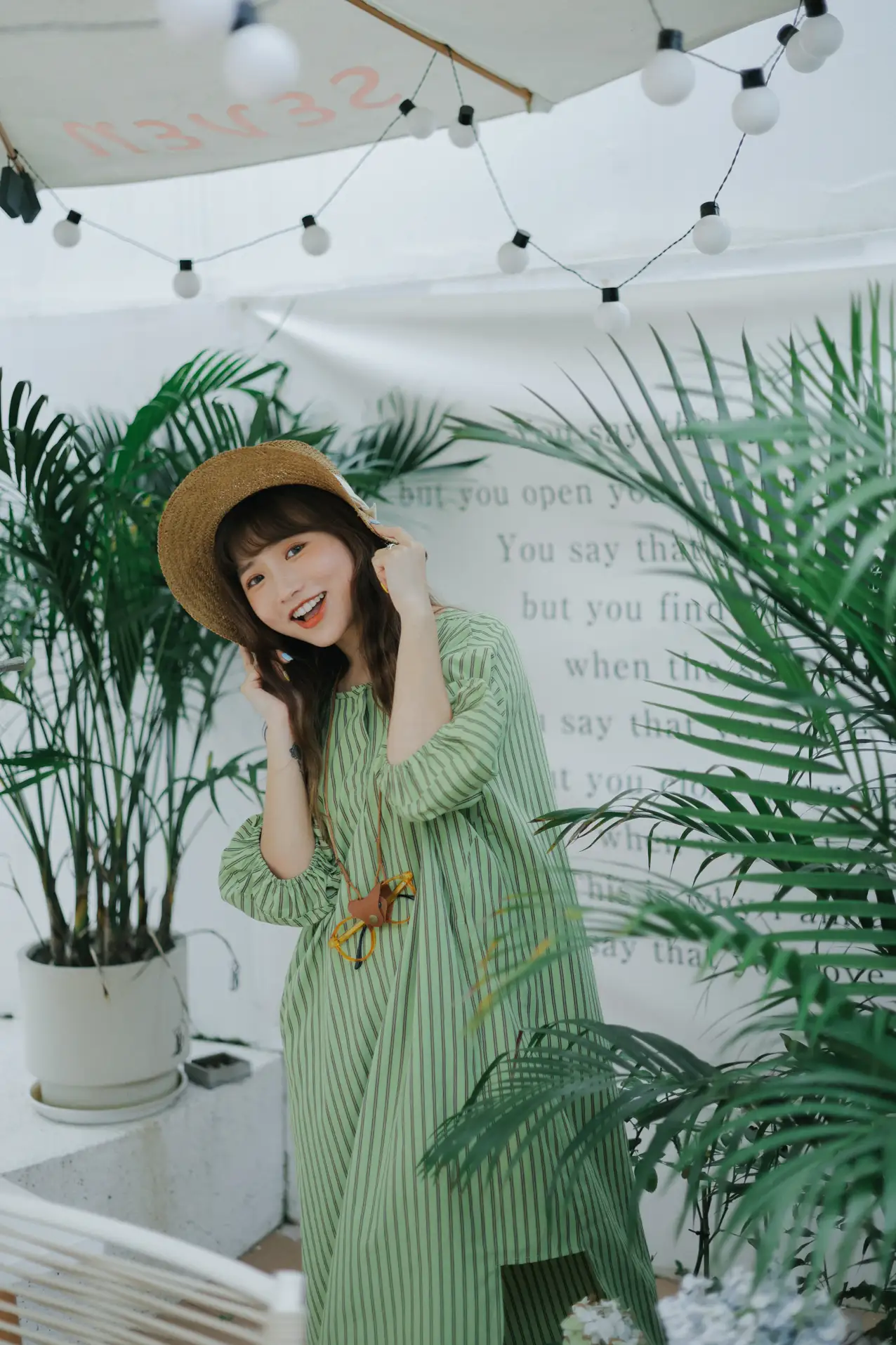 [艺图语] 2022.08.04 Vol.1621 – 咖啡厅的午后 蓝胖子-#[31P]-5