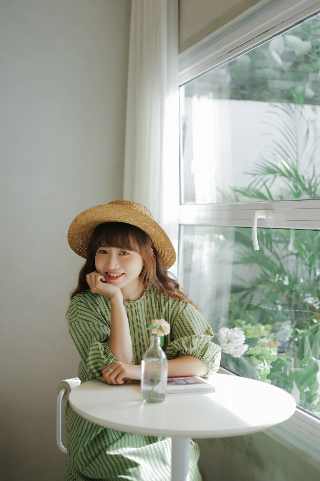[艺图语] 2022.08.04 Vol.1621 – 咖啡厅的午后 蓝胖子-#[31P]-3