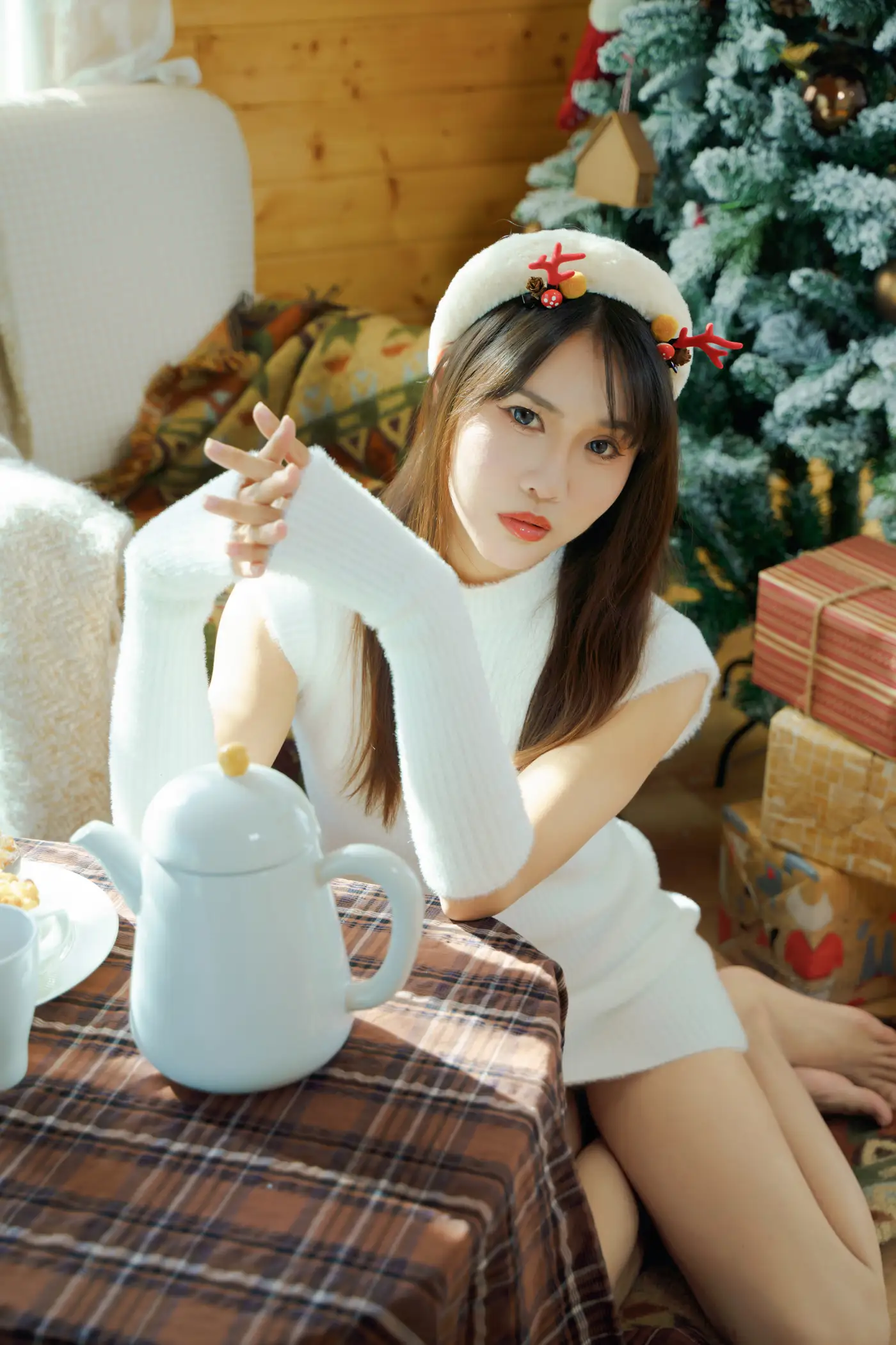 [艺图语] 2021.12.21 Vol.509 – 圣诞少女 lin#[42P]-10