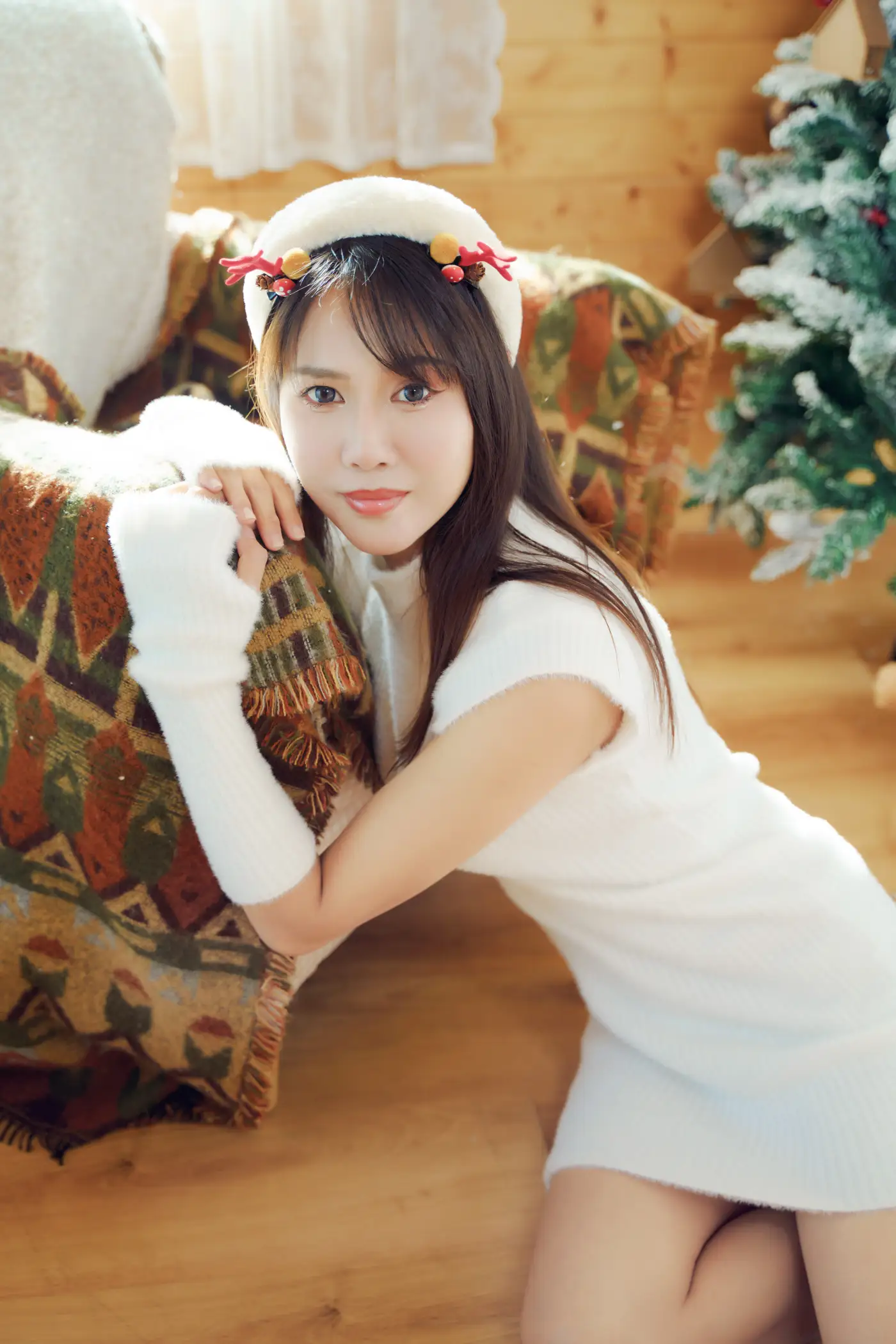[艺图语] 2021.12.21 Vol.509 – 圣诞少女 lin#[42P]-2