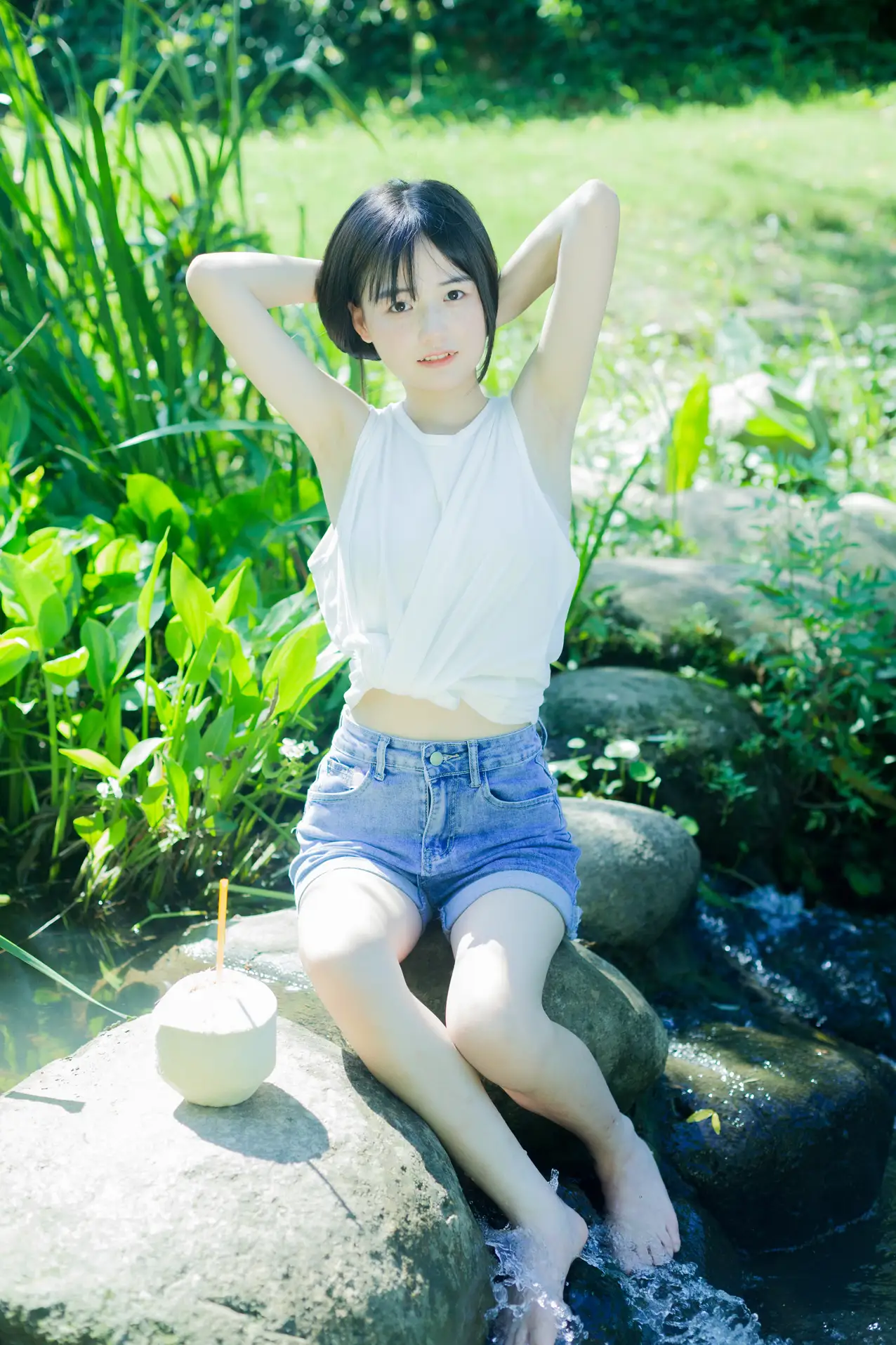 [艺图语] 2022.08.14 Vol.1703 – 湿漉漉 小怡妹妹cute#[32P]-9