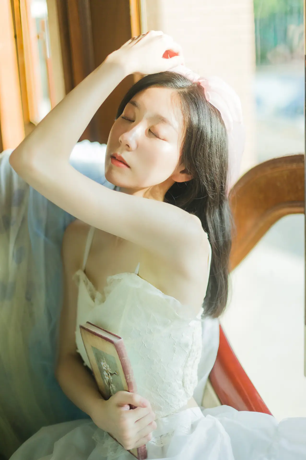 [艺图语] 2022.07.16 Vol.1495 – 午后来信 饲猫少女-#[37P]-7
