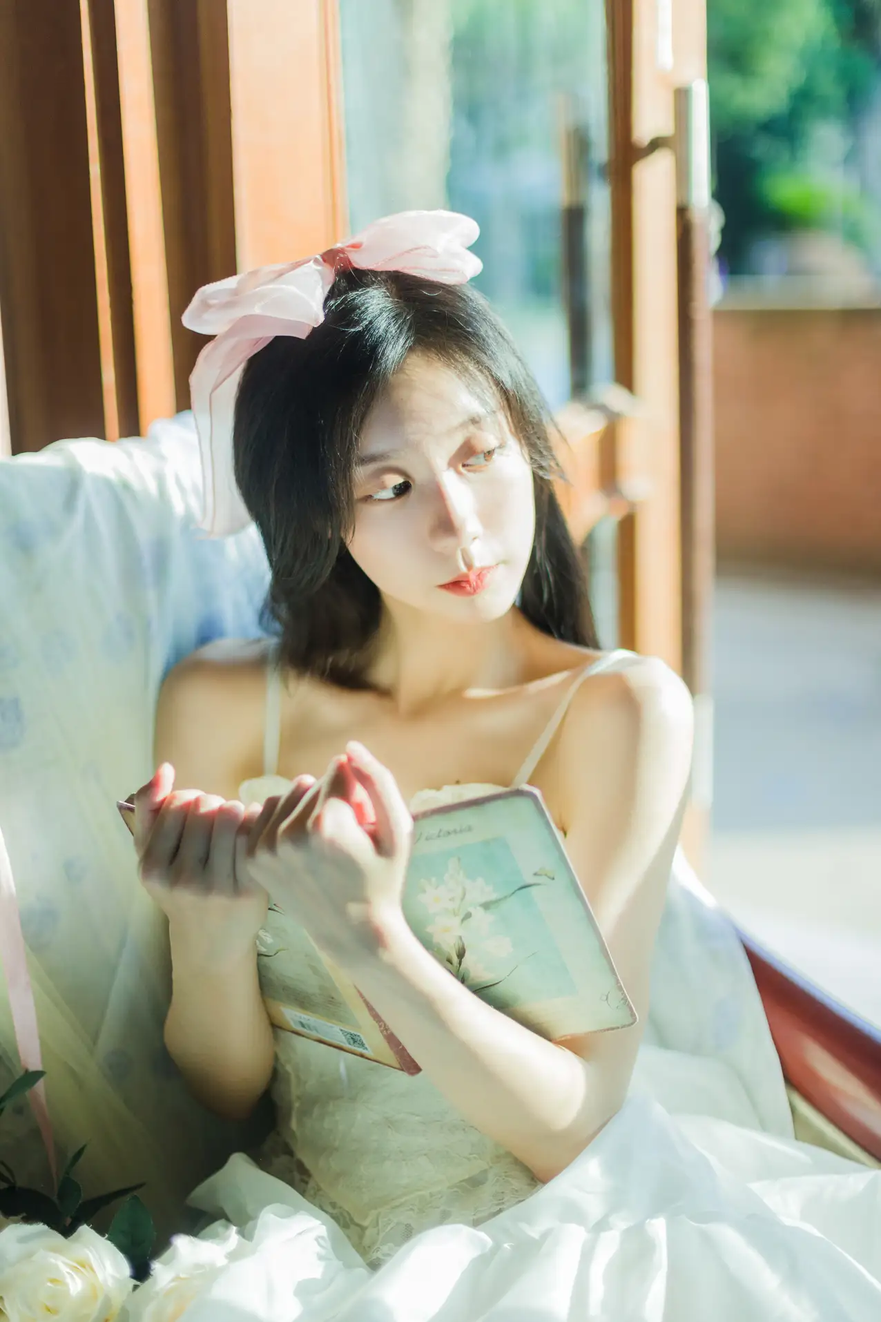 [艺图语] 2022.07.16 Vol.1495 – 午后来信 饲猫少女-#[37P]-3