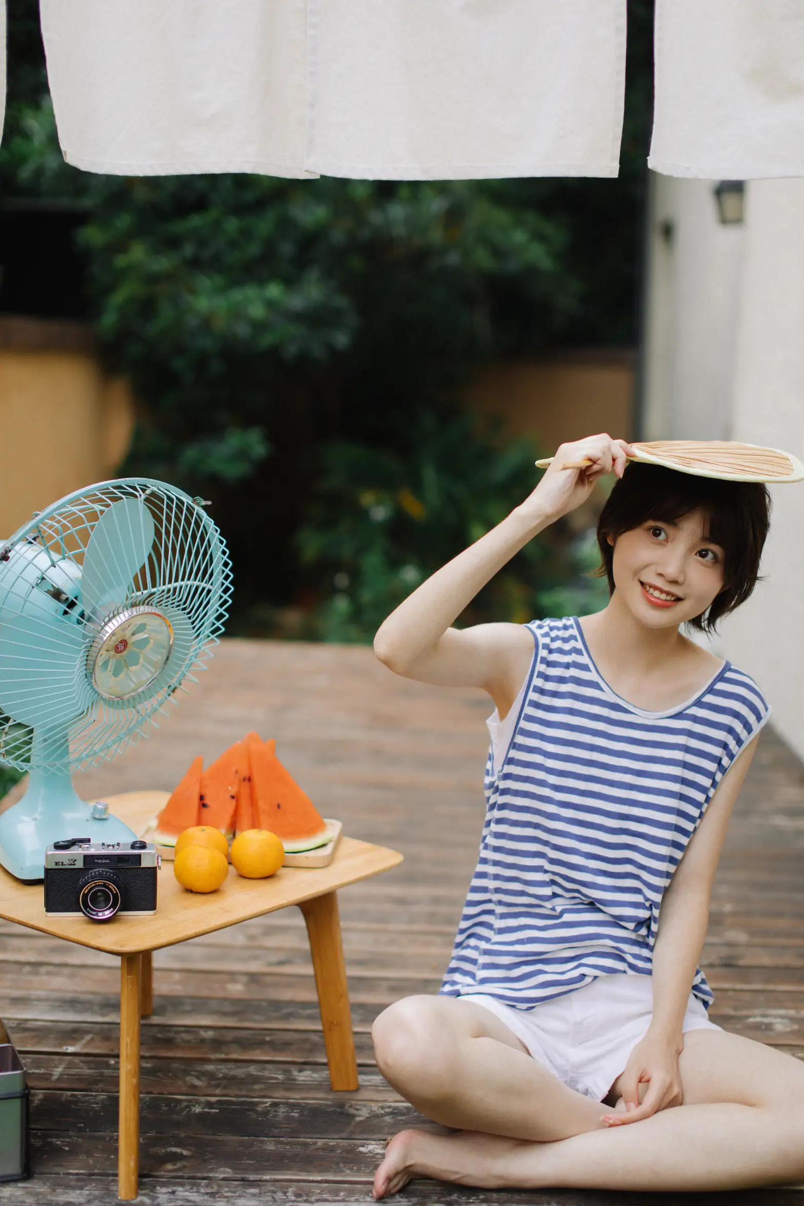 [艺图语] 2022.11.11 Vol.2409 – 捕捉夏天的风 77#[32P]-8