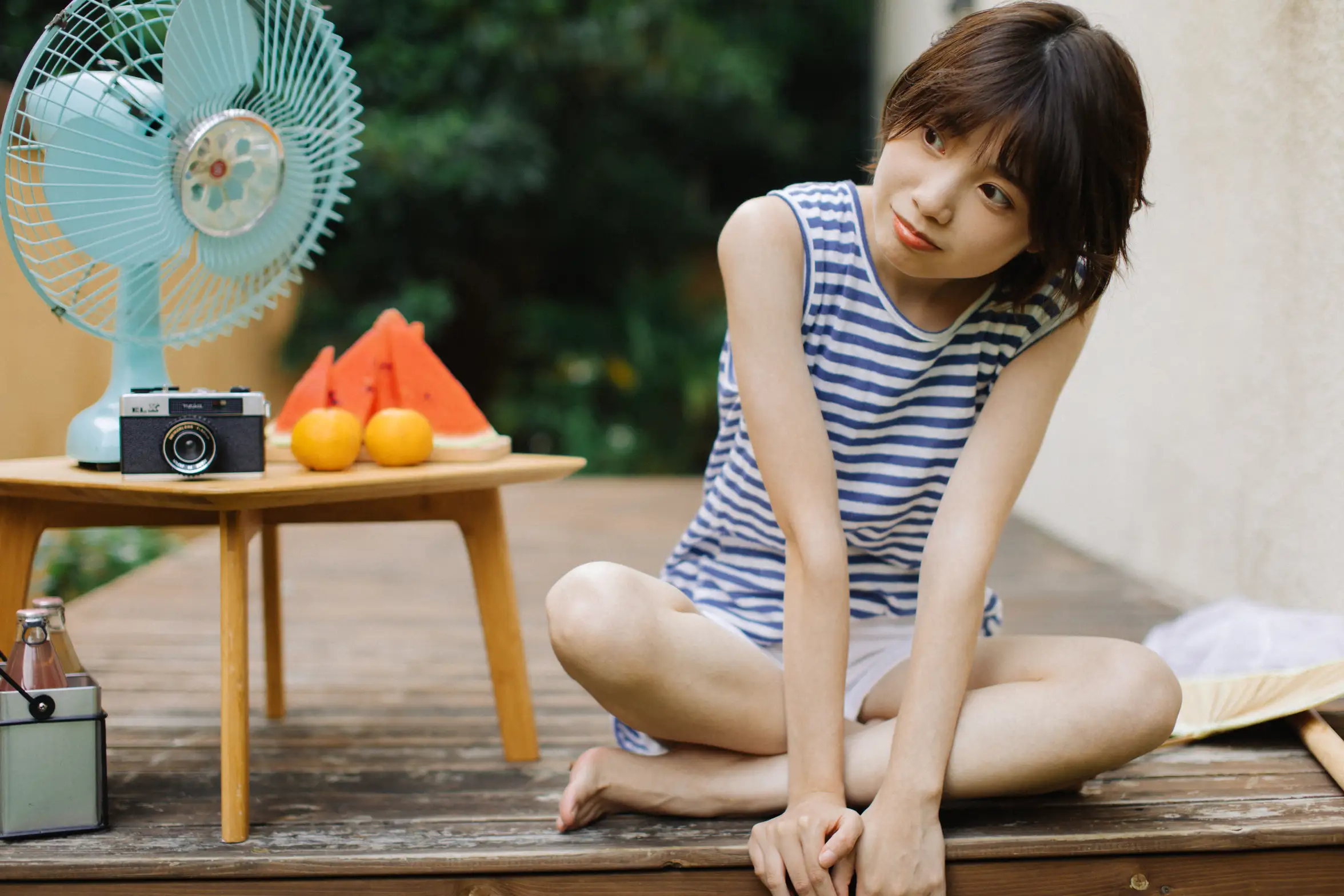 [艺图语] 2022.11.11 Vol.2409 – 捕捉夏天的风 77#[32P]-9