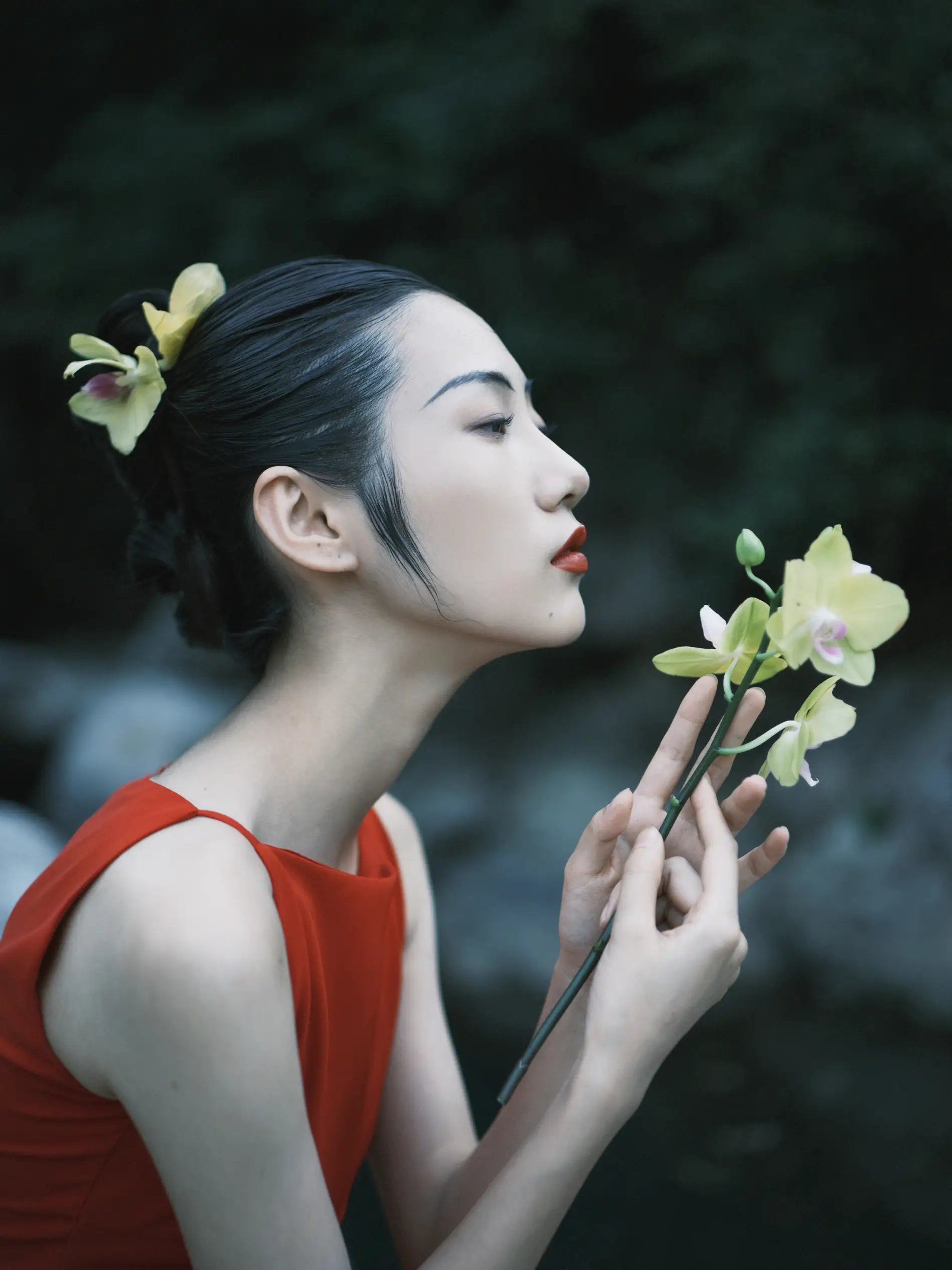 [艺图语] 2022.11.14 Vol.2434 – 关于红 阿万#[47P]-5