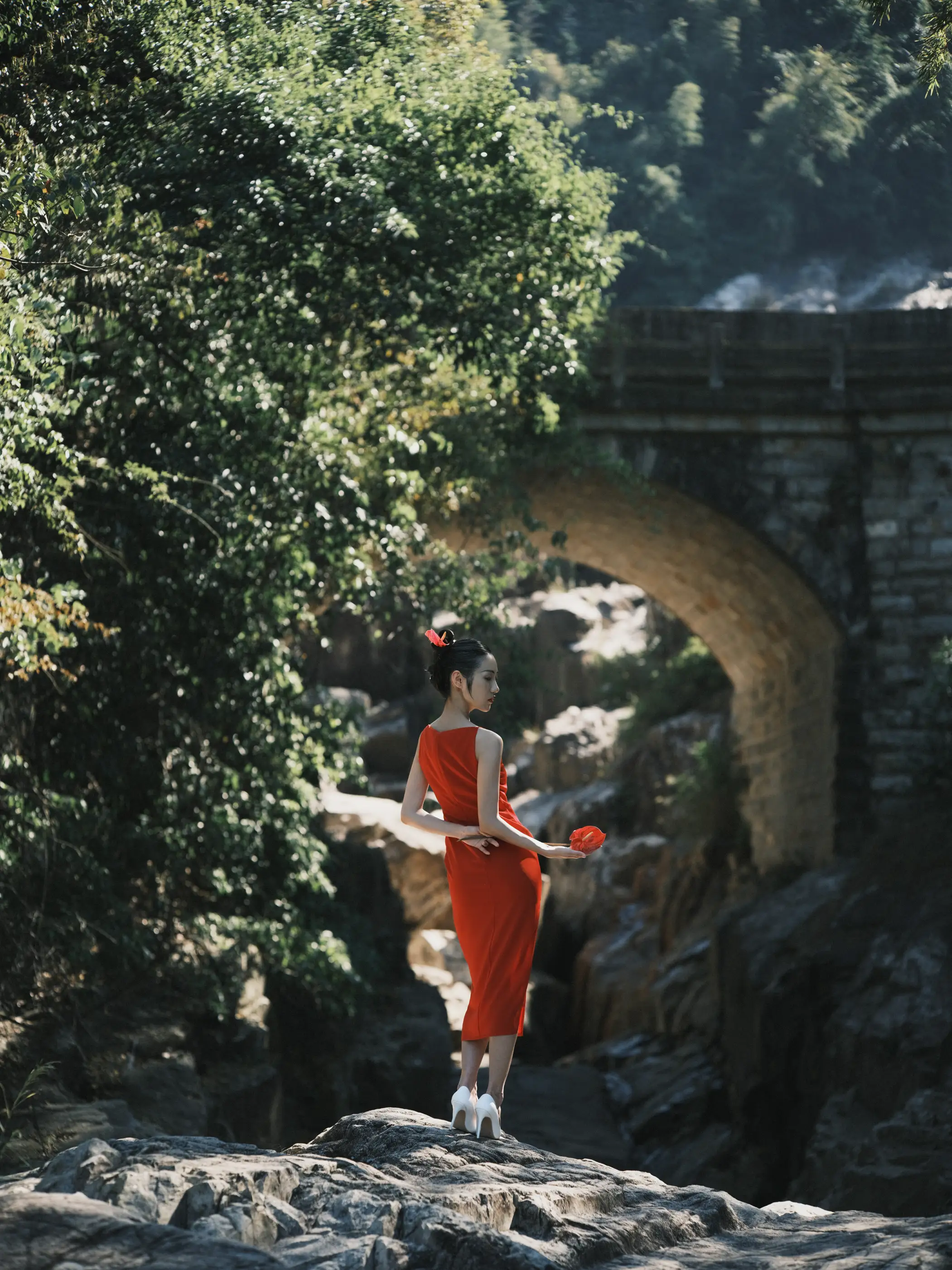 [艺图语] 2022.11.14 Vol.2434 – 关于红 阿万#[47P]-8