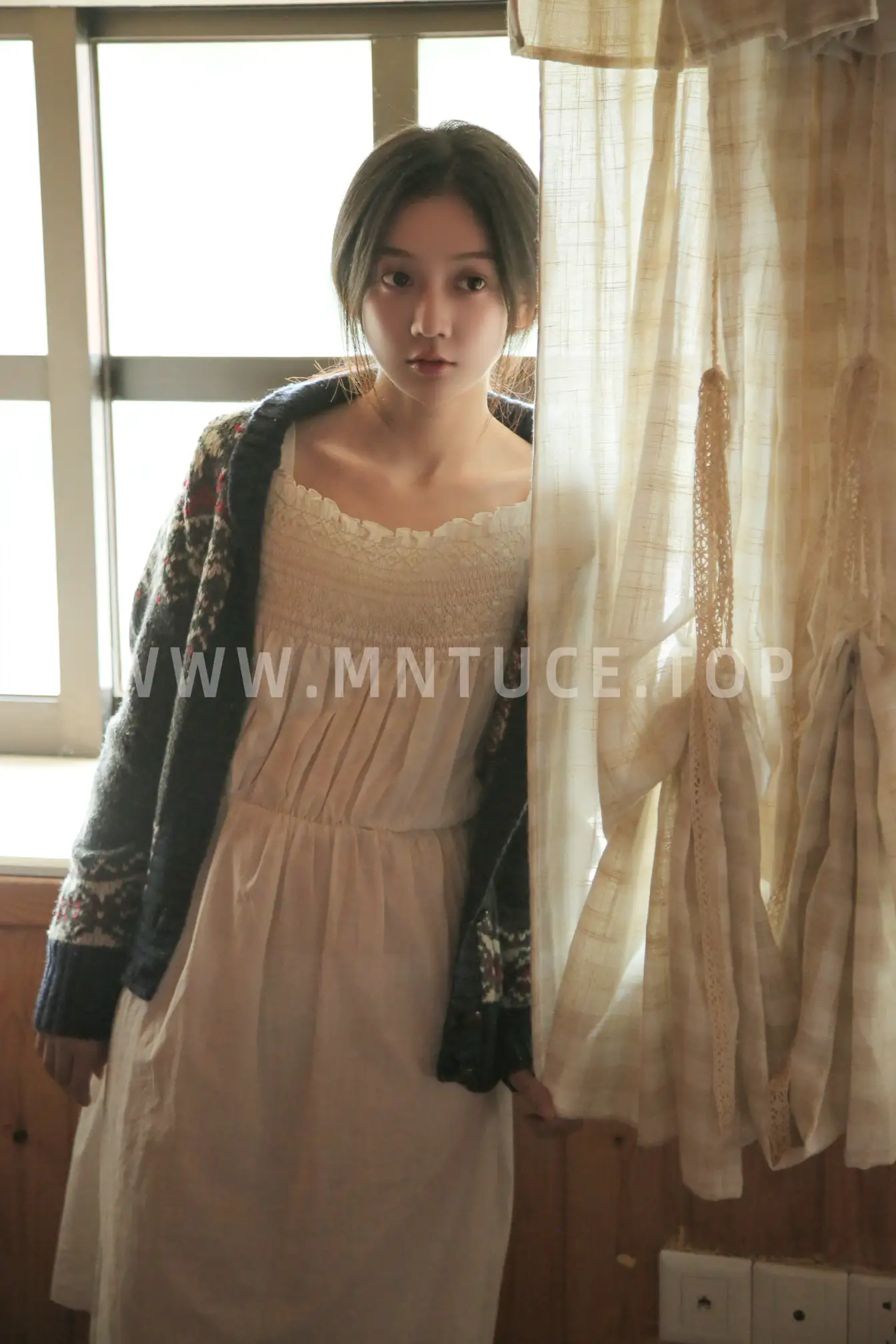 [艺图语] 2022.11.16 Vol.2449 – 冬季恋歌 可爱周zz#[28P]-4