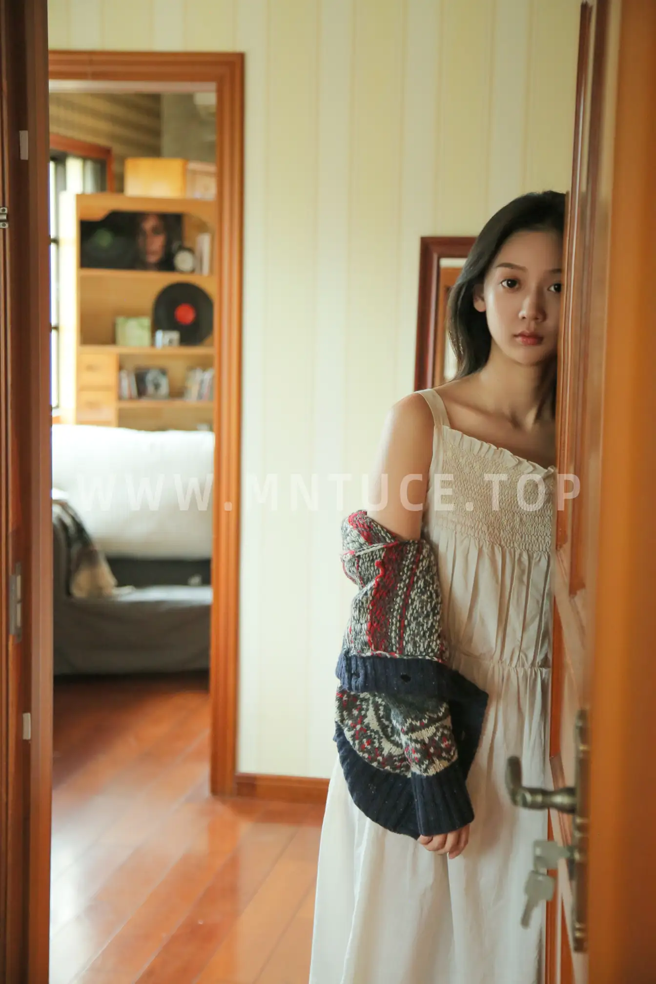 [艺图语] 2022.11.16 Vol.2449 – 冬季恋歌 可爱周zz#[28P]-8