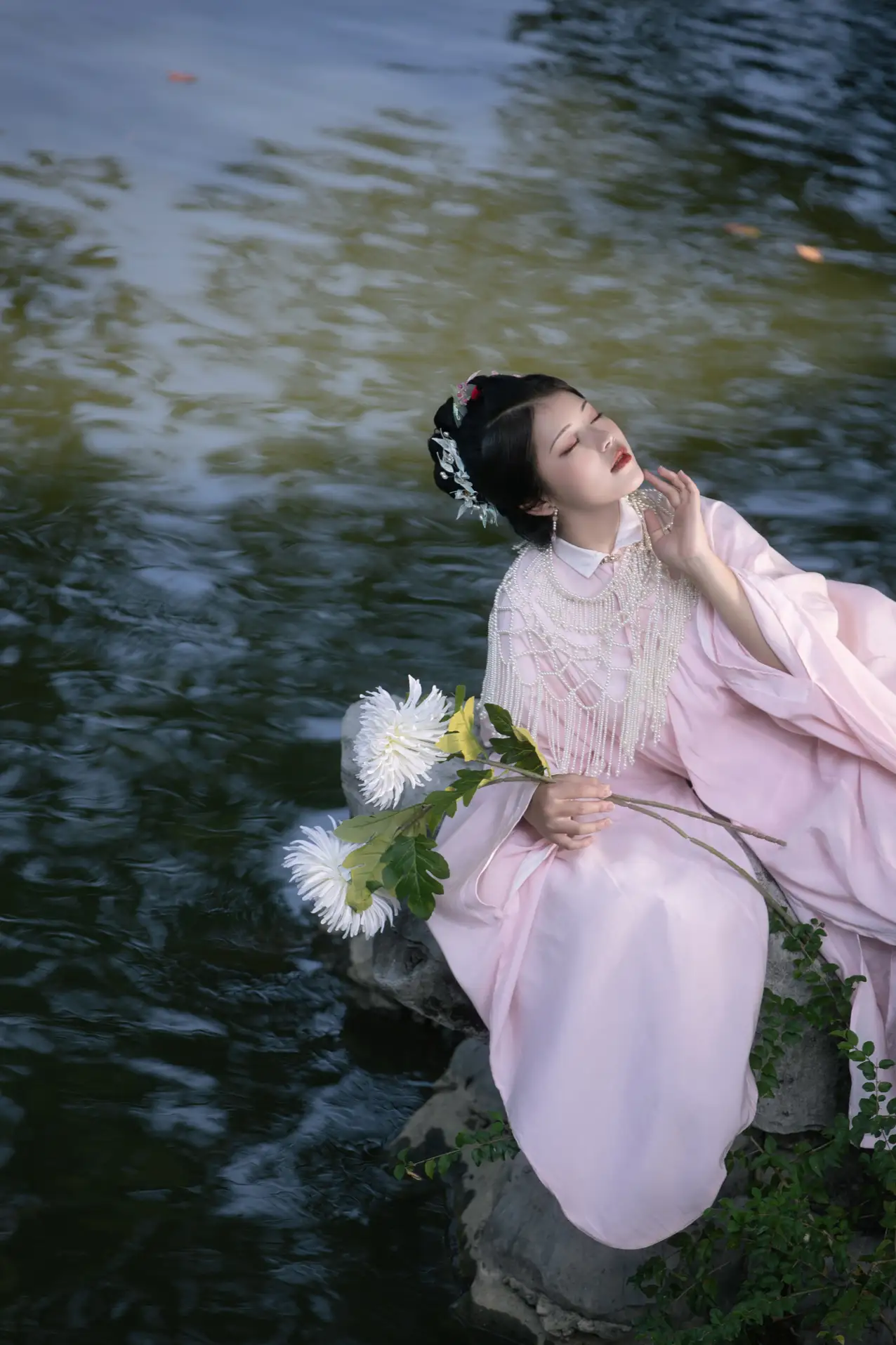 [艺图语] 2022.11.20 Vol.2482 – 入梦也 連翹____#[24P]-4