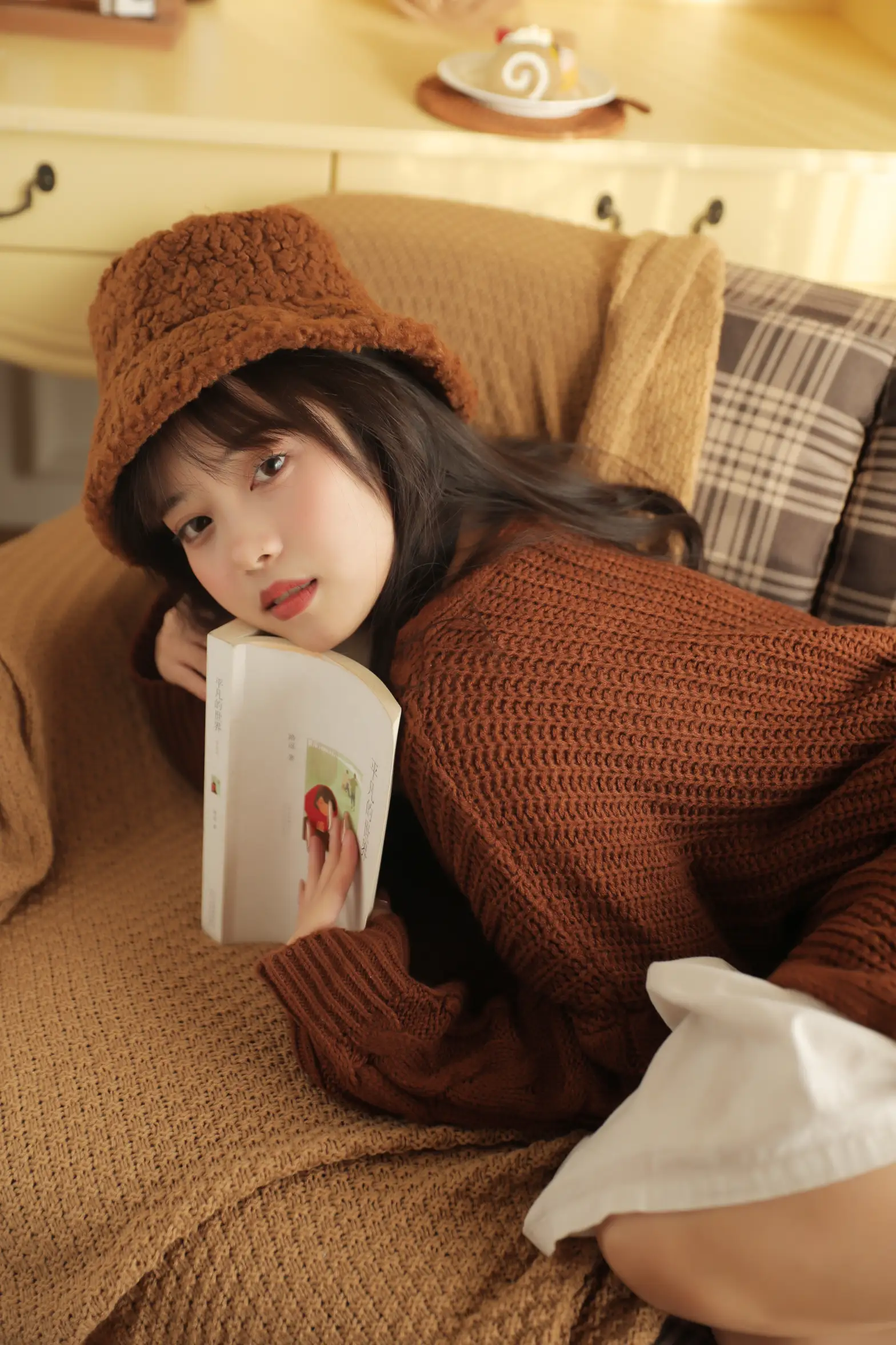 [艺图语] 2022.11.24 Vol.2520 榛子拿铁#[32P]-3