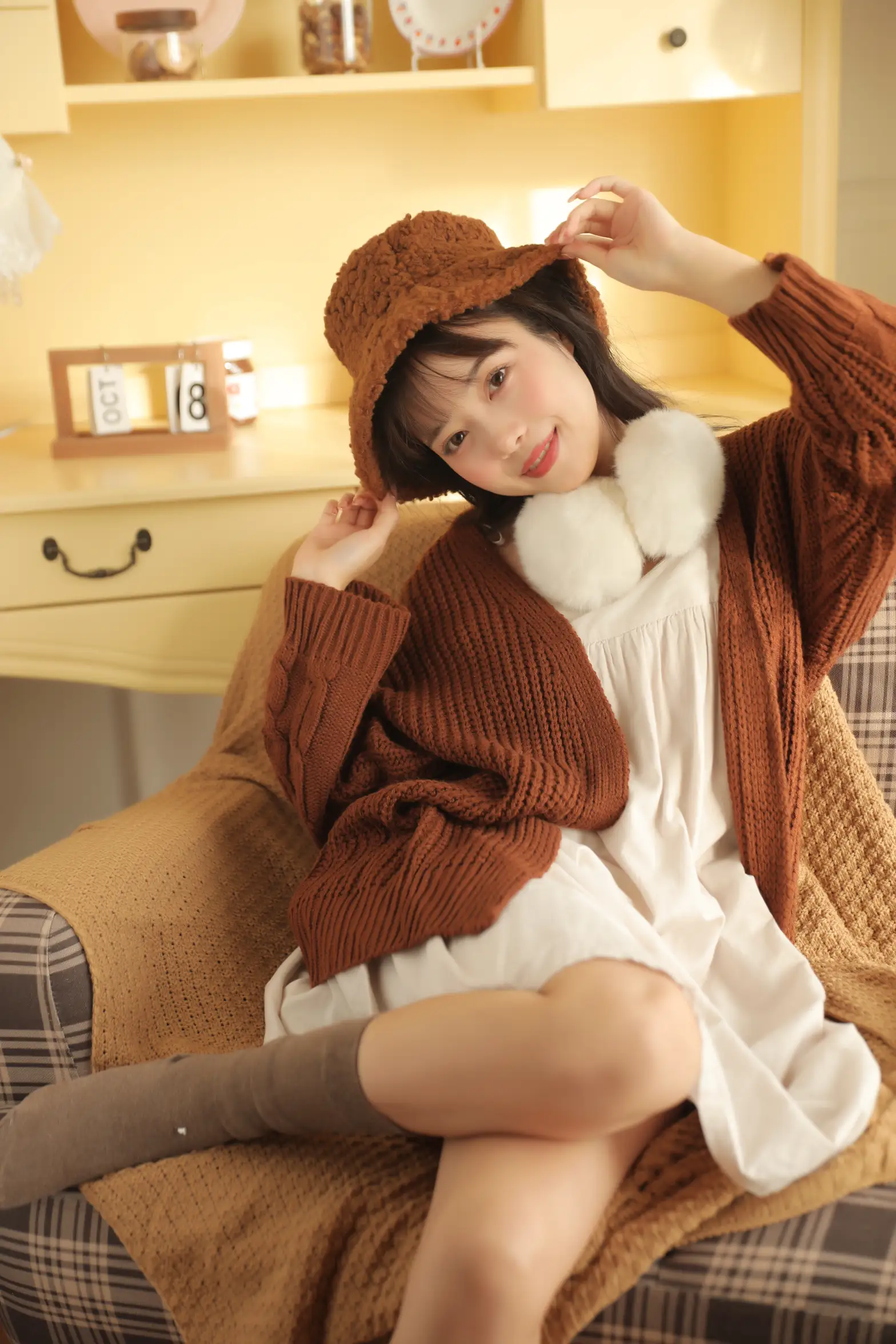 [艺图语] 2022.11.24 Vol.2520 榛子拿铁#[32P]-5