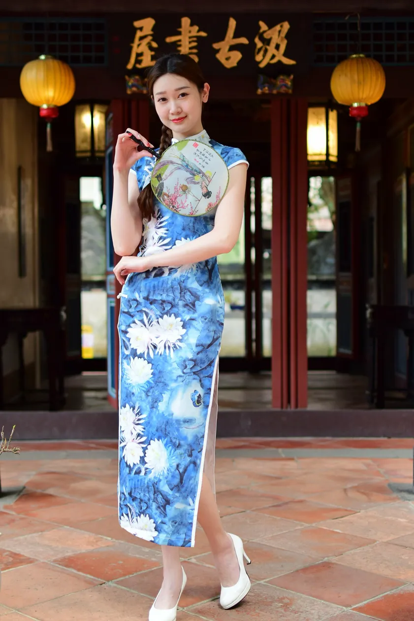 [Mzsock] NO.174 USD High-cut long cheongsam with white high heels and beautiful legs street photography#[105P]-1