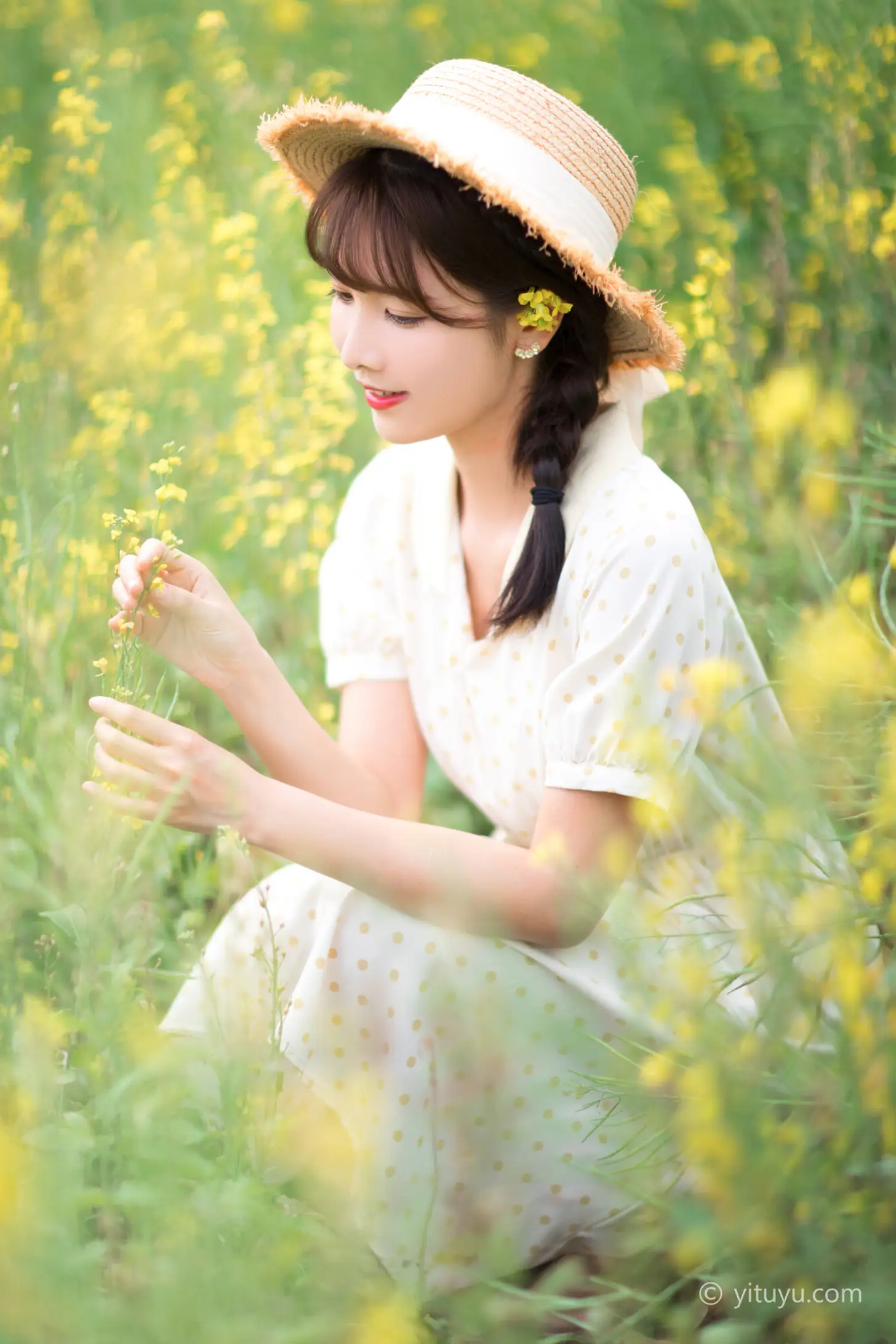 [YITUYU] 2021.04.01 Vol.030 – Born like a summer flower Xiangxiang#[25P]-16