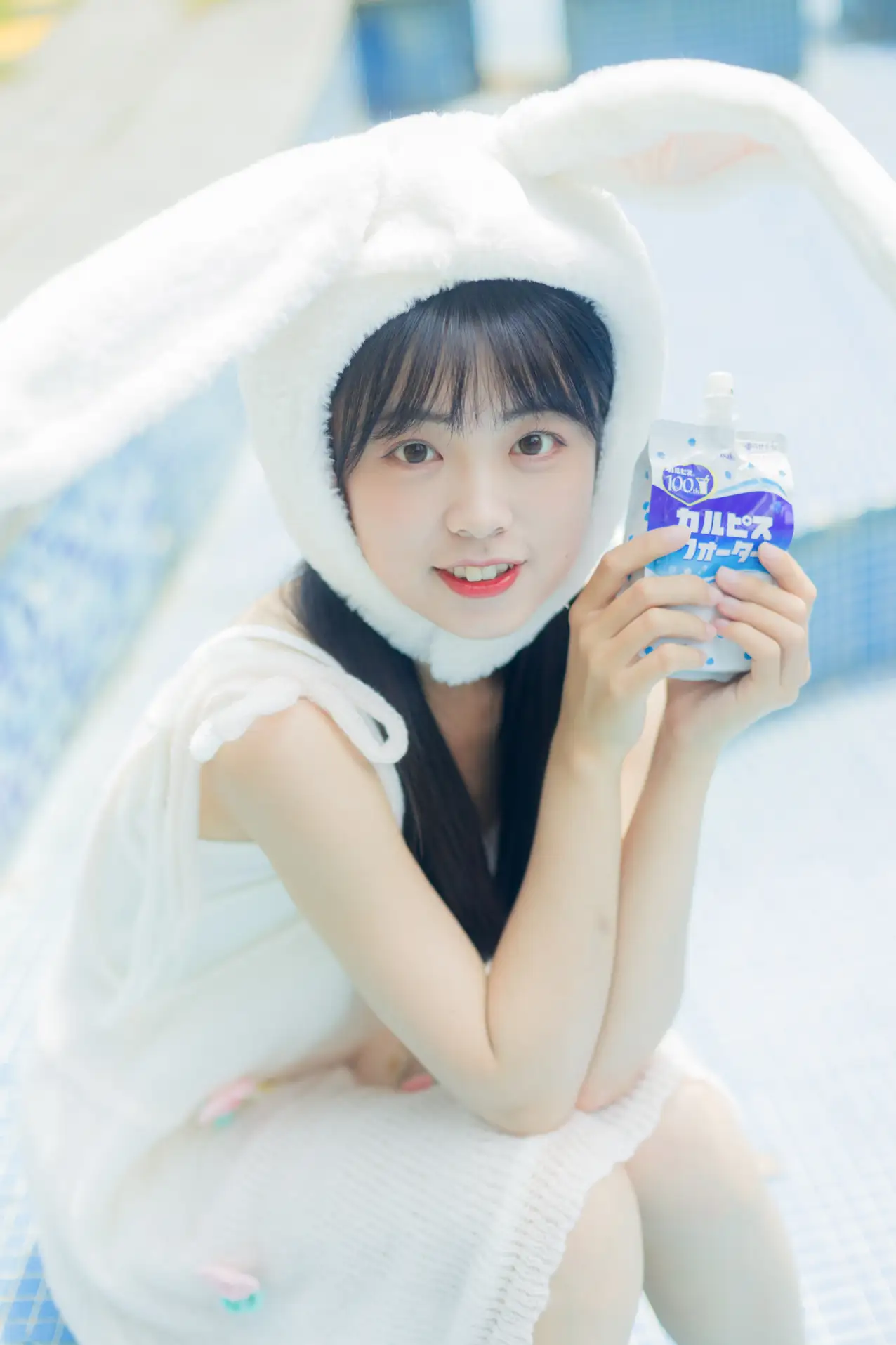 [YITUYU] 2022.07.09 Vol.1429 – Rabbit in the Summer Pool Cute bubbles#[36P]-27