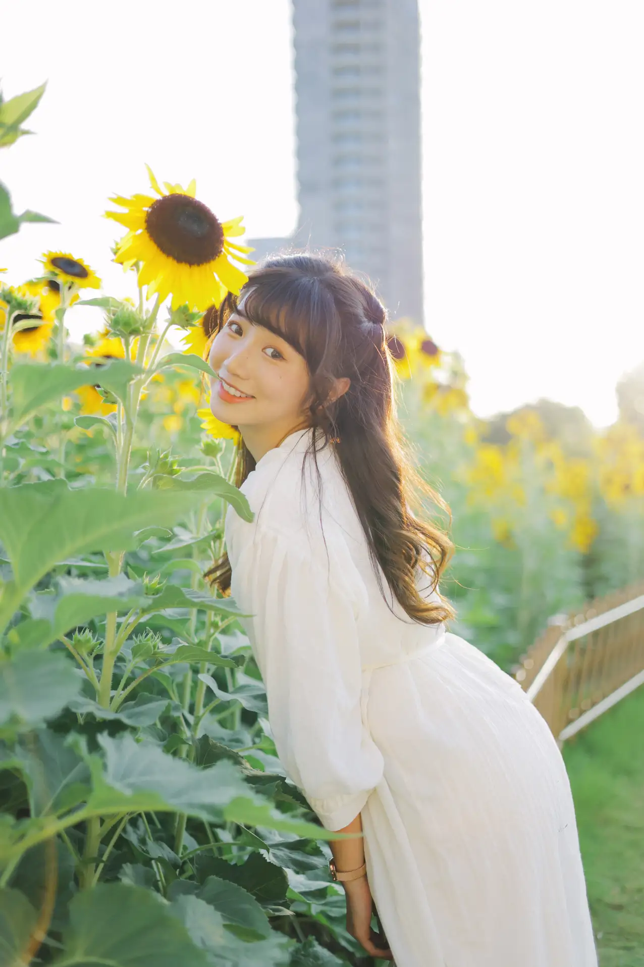 [YITUYU] 2022.08.29 Vol.1822 -Flowers in the sun and you Fatty Blue-#[25P]-17