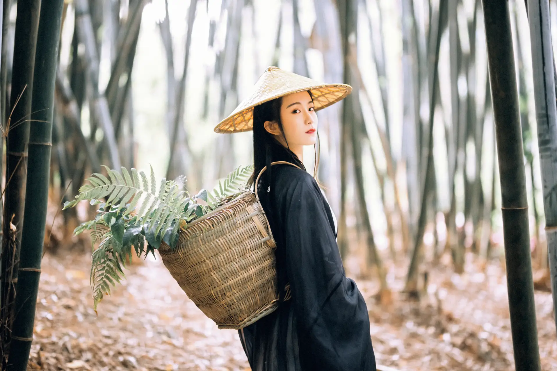 [YITUYU] 2021.12.15 Vol.493 – Collecting herbs Qiyu#[30P]-1