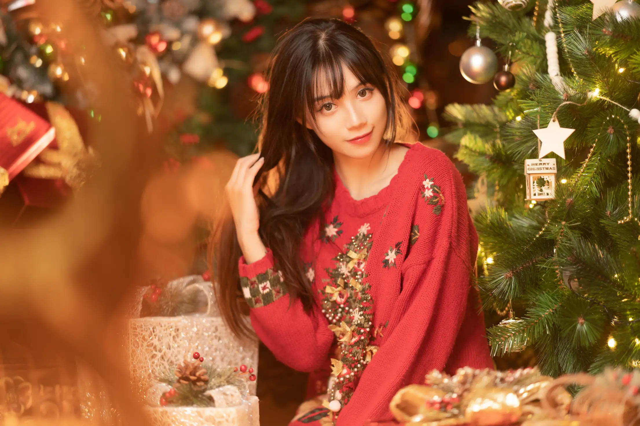 [YITUYU] 2022.05.26 Vol.0988 – Red Christmas Two plus six#[38P]-1