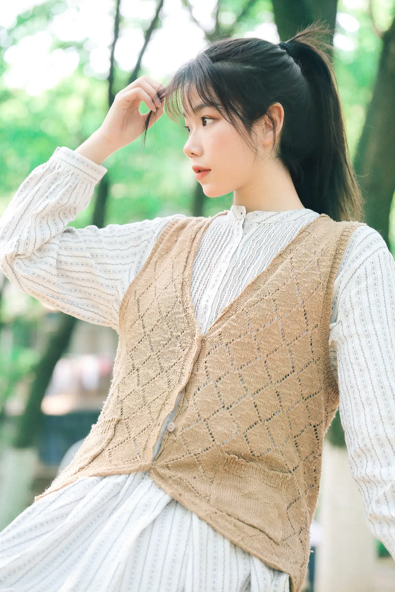 [YITUYU] 2022.05.18 Vol.0921 – Late Summer Breeze Zi Ao#[25P]-11