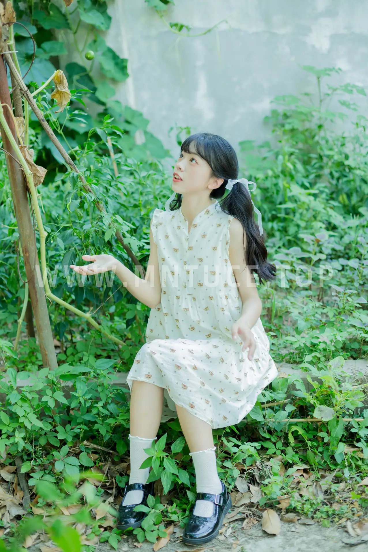 [YITUYU] 2022.08.27 Vol.1802 -Grandma's vegetable garden Cute bubbles#[34P]-18