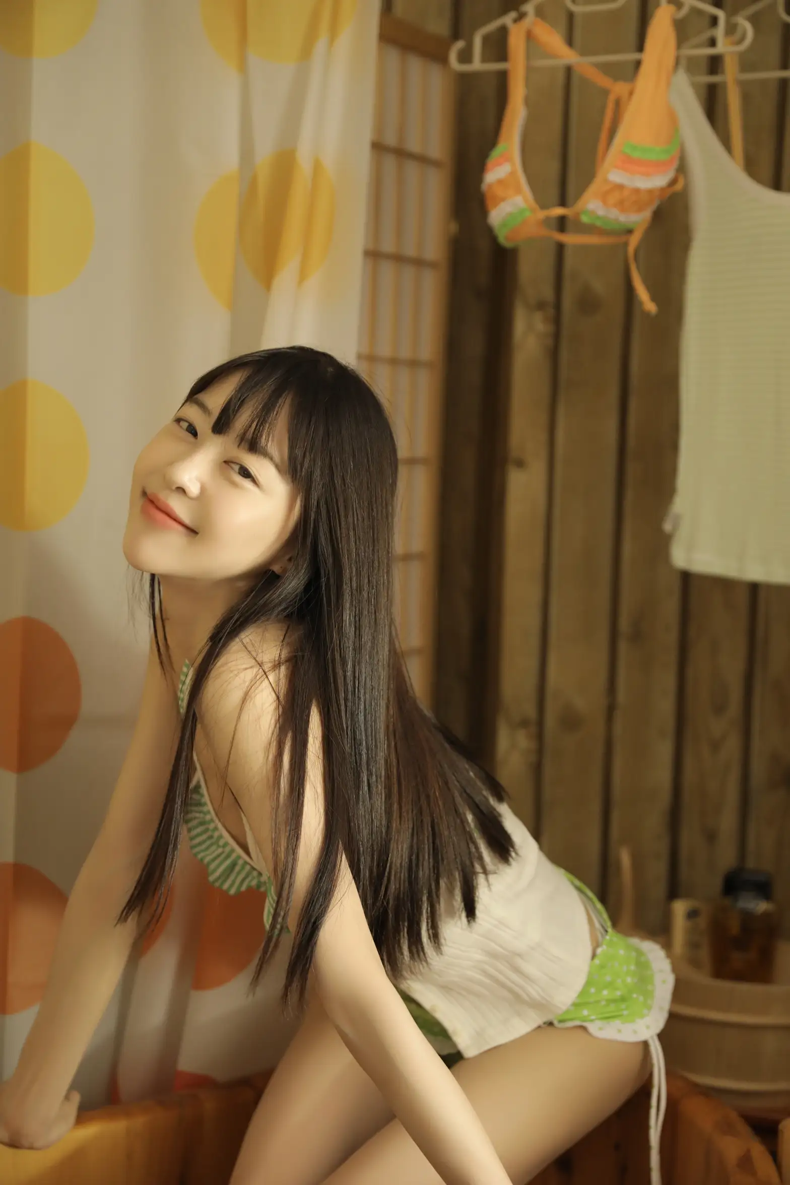 [YITUYU] 2022.08.14 Vol.1705 – Spend the summer together ss_ 爽#[44P]-44