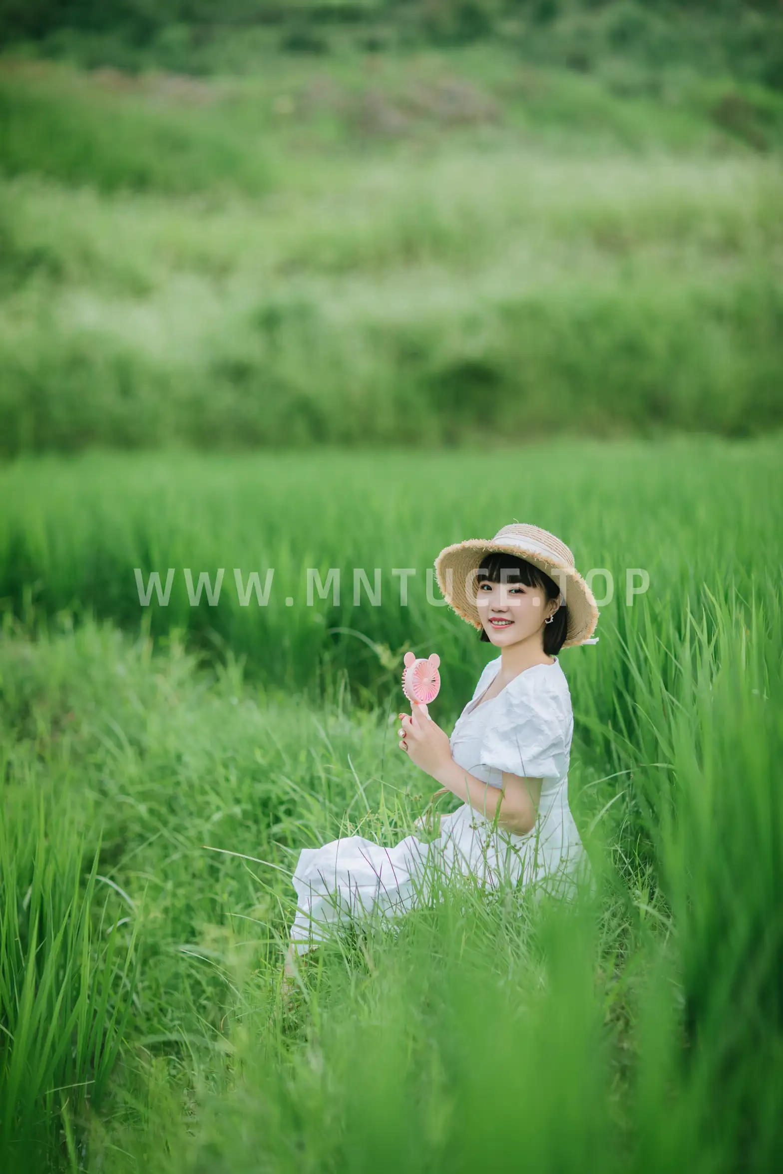 [YITUYU] 2022.08.24 Vol.1782 – Summer rice fields Winter piano#[25P]-18