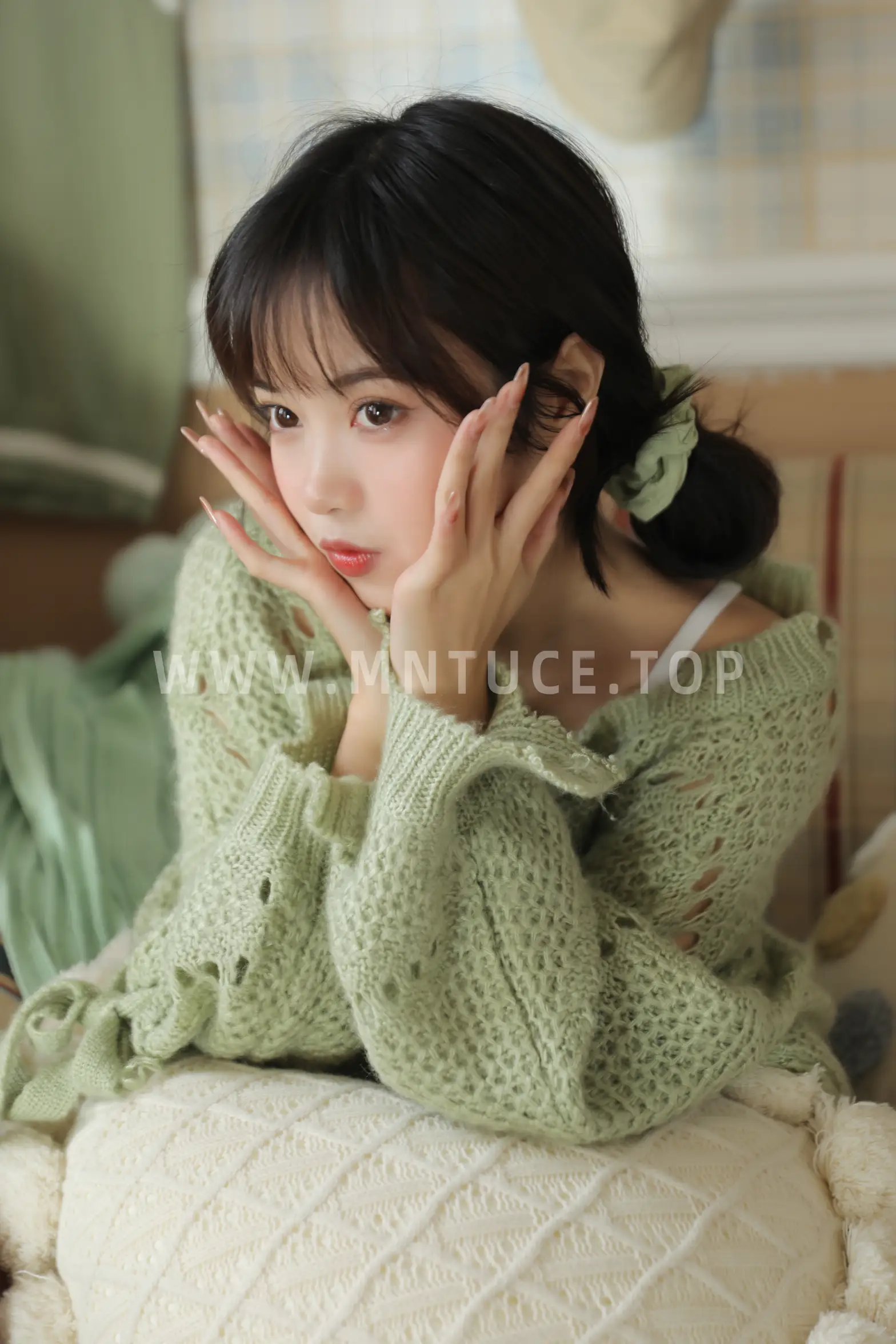 [YITUYU] 2022.11.12 VOL.2423 - Pearl and Green Gate Xiaowei#[40P]-14